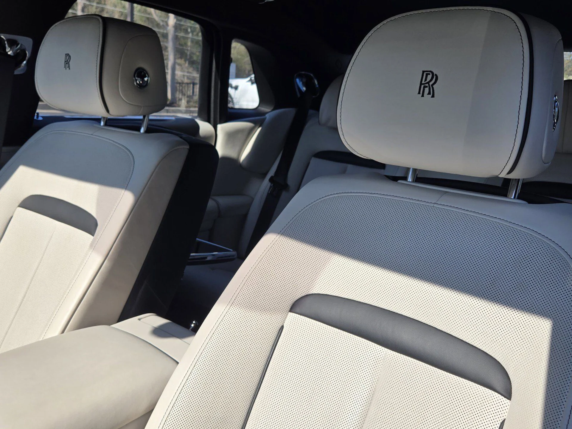 mph021_1171711556_bccc6bec00537669dd7d1d68eec1b608x_efdc491abc