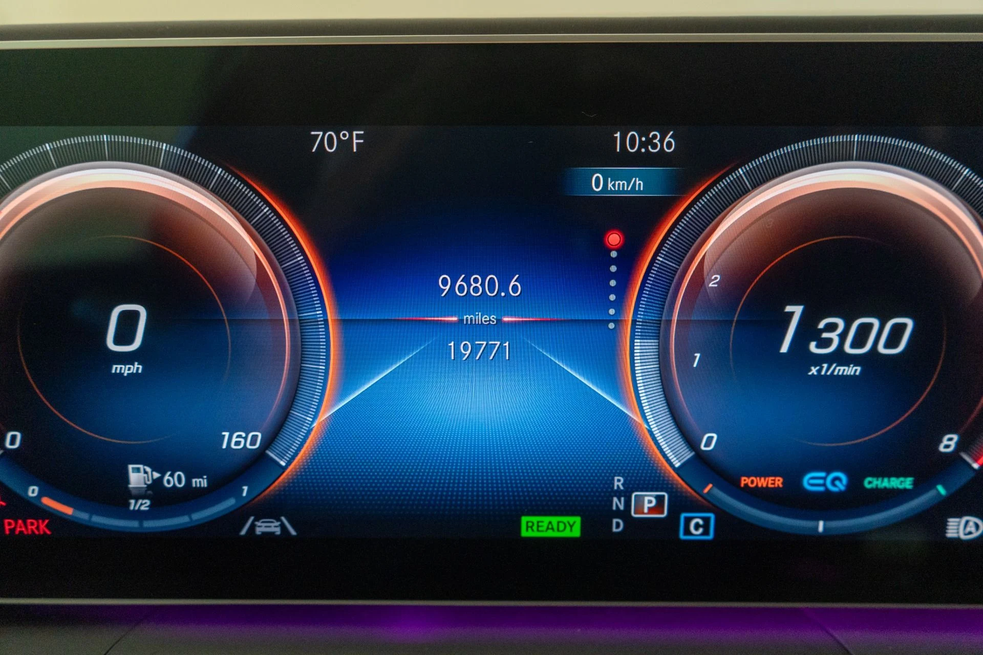 mph021_1172216200_Used_2023_Mercedes_Benz_Maybach_GLS_600_4_MATIC_Factory_Two_Tone_paint_Diamond_Turned_Wheels_Loaded_1757365639_f641340912