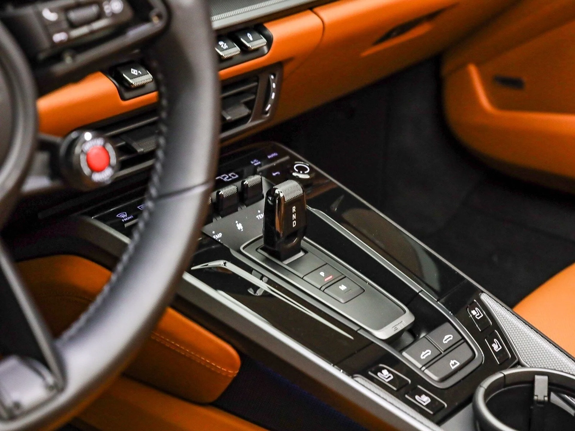 mph021_1177858158_3a695d03fe49ec96c1f94b30c646776ax_670498c56f