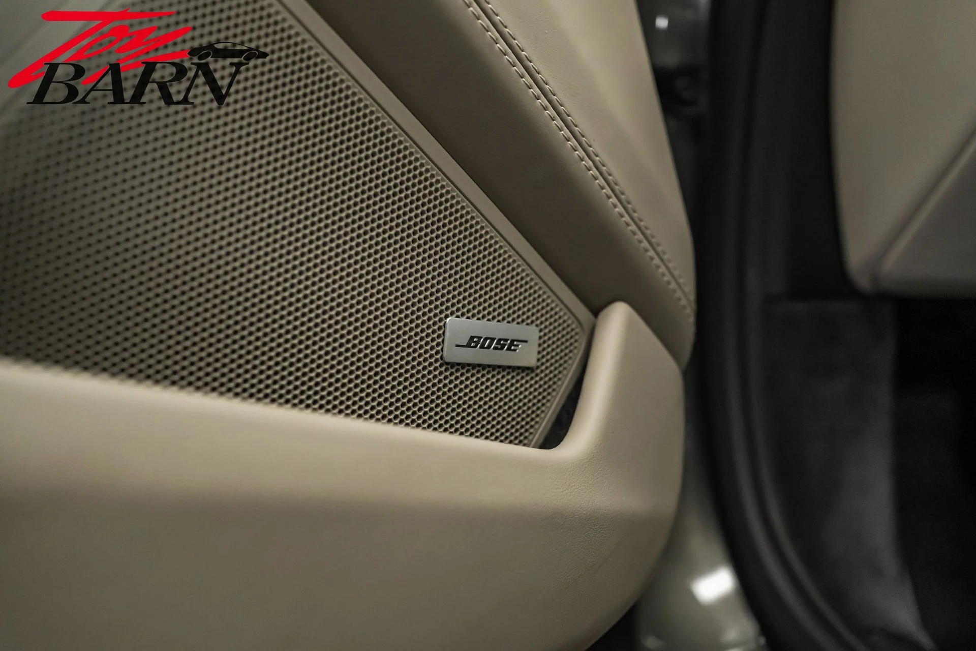 mph021_1182300743_bc0817aab1bc409b0240ab154f87aea2x_834edb0a86