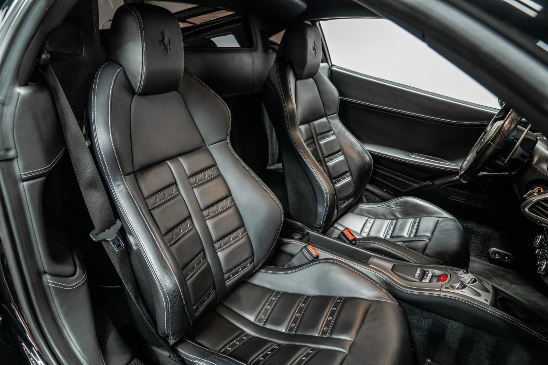 mph021_1182524796_Used_2012_Ferrari_458_Italia_Daytona_Seats_Forged_Wheels_Contrast_Stitching_1768503869_b707440ae7