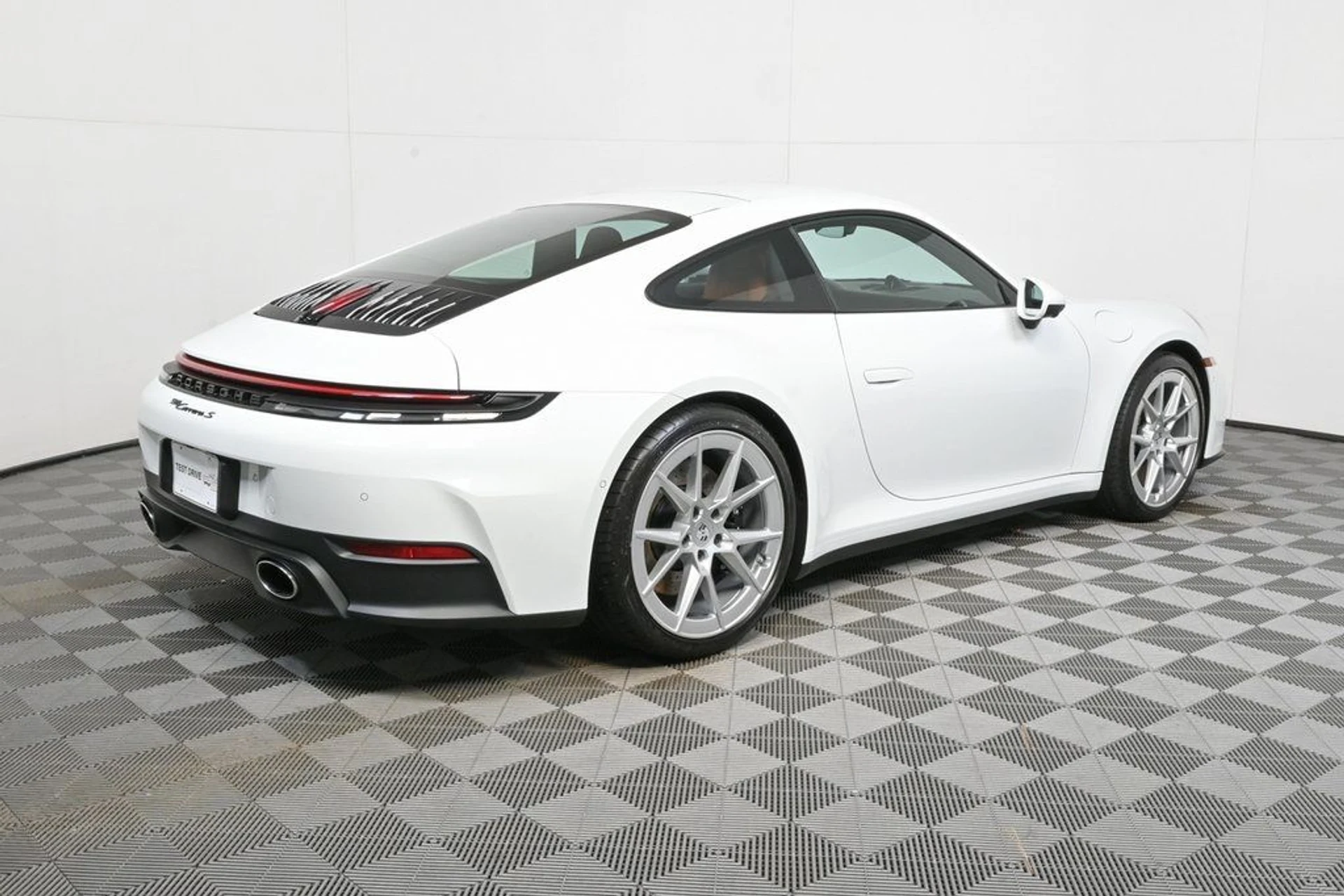 mph021_1187309081_d623466b75e3d21cd4e4923c0e4cb686_27588b3ea5