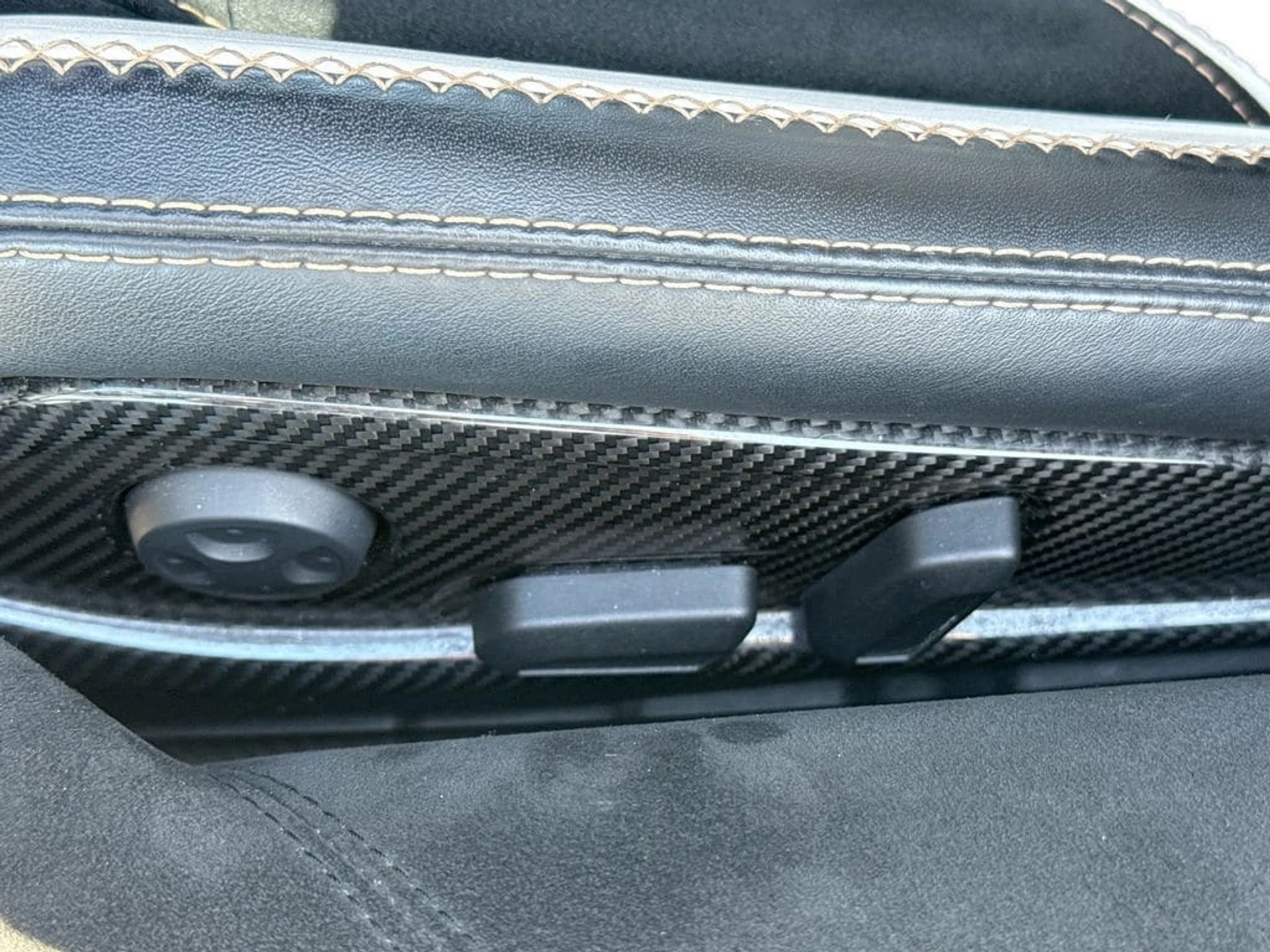 mph021_1193958386_1cc332d71cebc2836e4acbd89bf2df20x_17d740e1ac