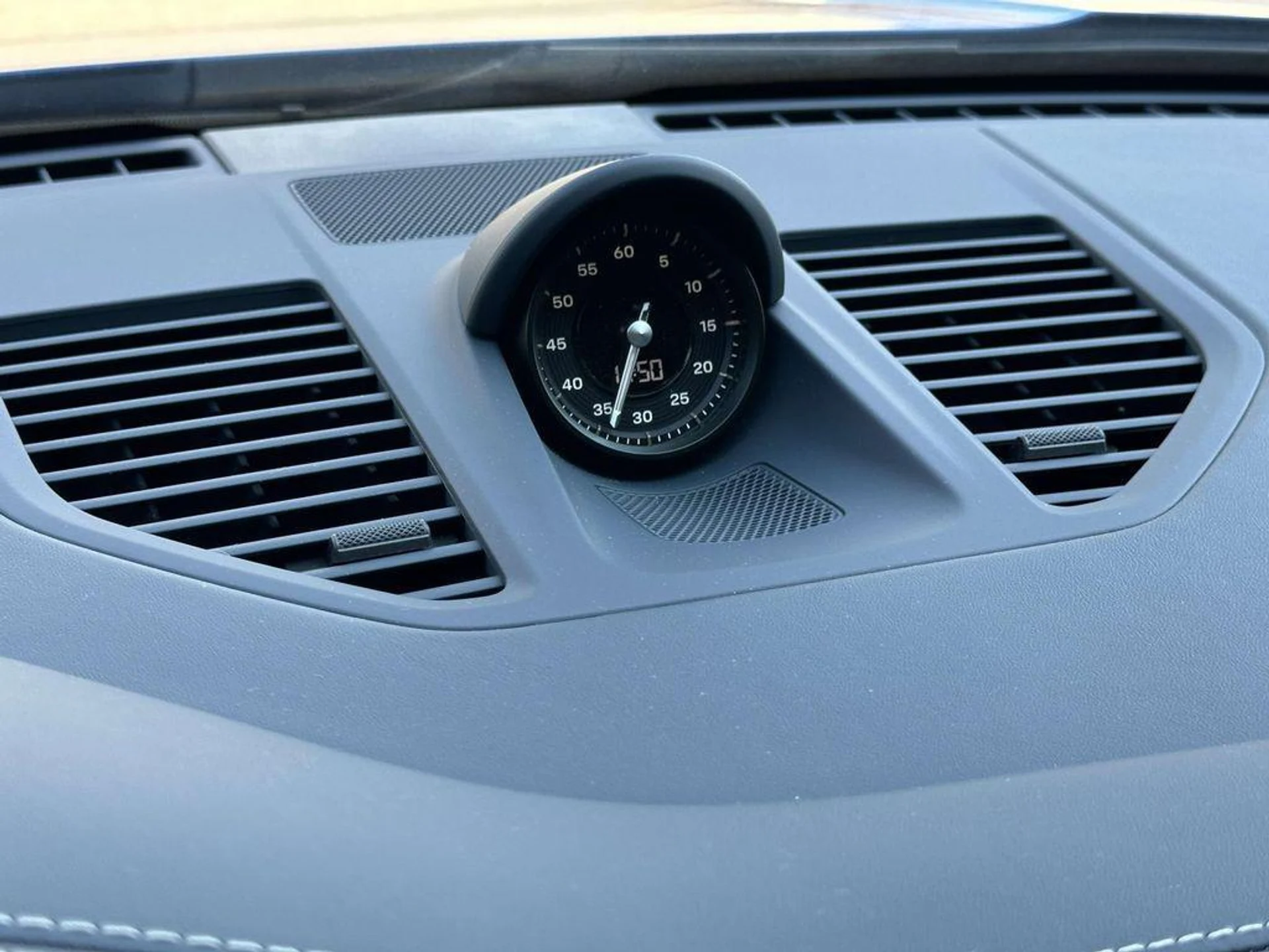 mph021_1195335412_a_X_Jgo_BH_9_Q_Nzg_Hf_Q9ybb_Ah6_W8_TQ_f368a40b0c