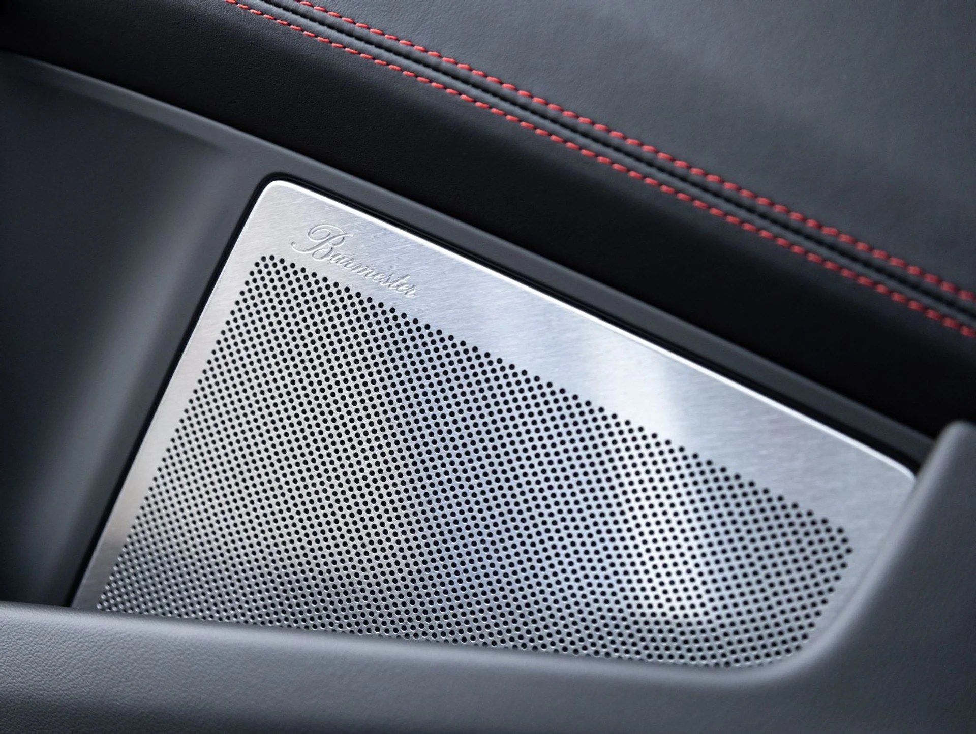 mph021_1196494975_22_f9f64b9da5