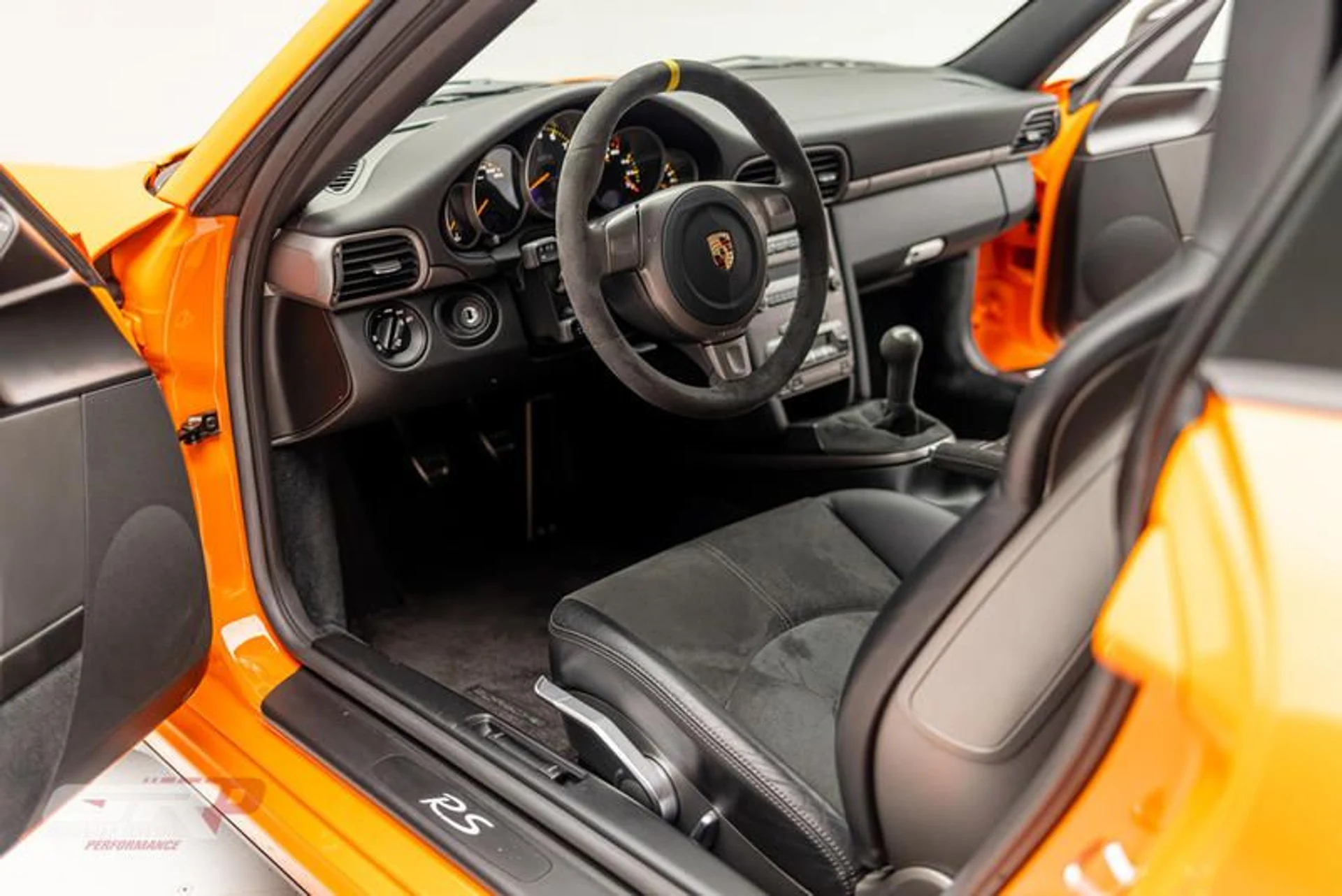 mph021_1201535611_1_CAC_97_C8_0582_42_C3_BA_24_2_F0_CBDB_718_B8_4133abf8b7