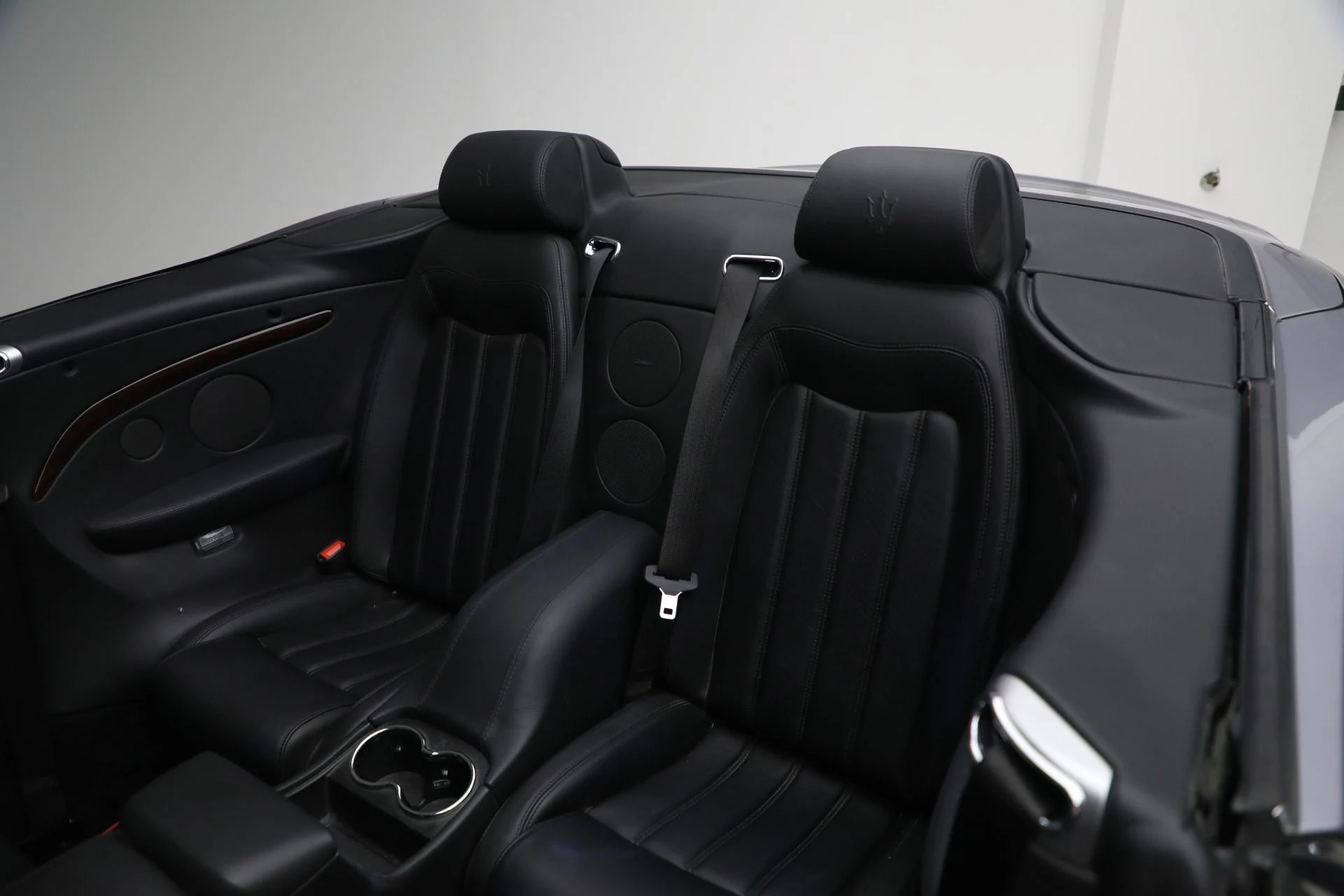 mph021_1203256793_Used_2010_Maserati_Gran_Turismo_29de32fdd3