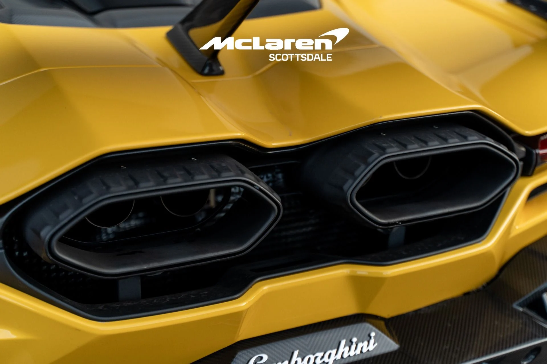 mph021_1203657886_Used_2024_LAMBORGHINI_REVUELTO_1769478324_e6d13eabe7