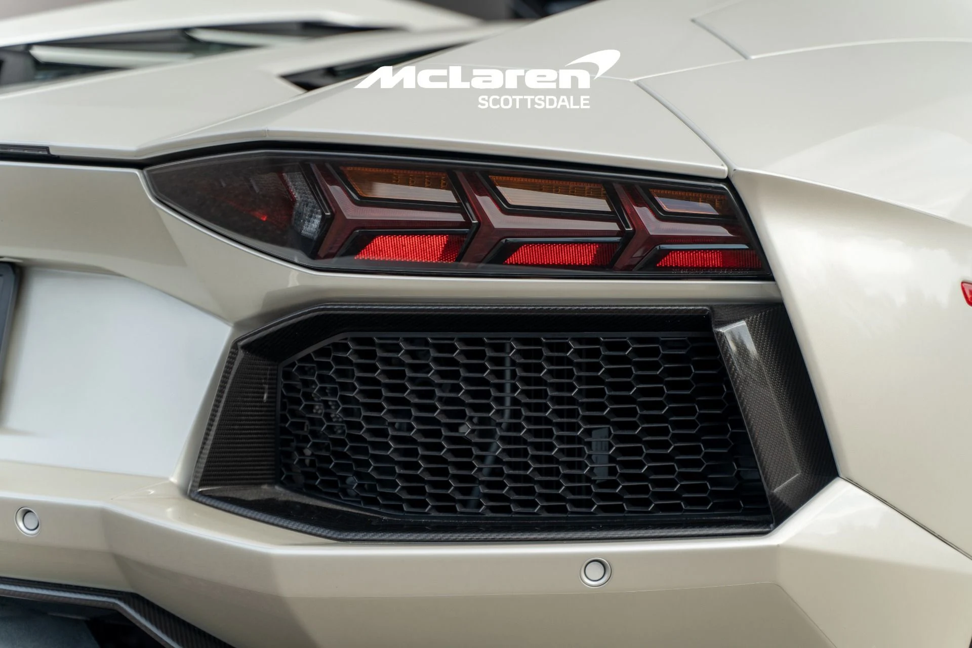 mph021_1206500267_Used_2015_LAMBORGHINI_AVENTADOR_LP_700_4_1771652889_83a94f40a0