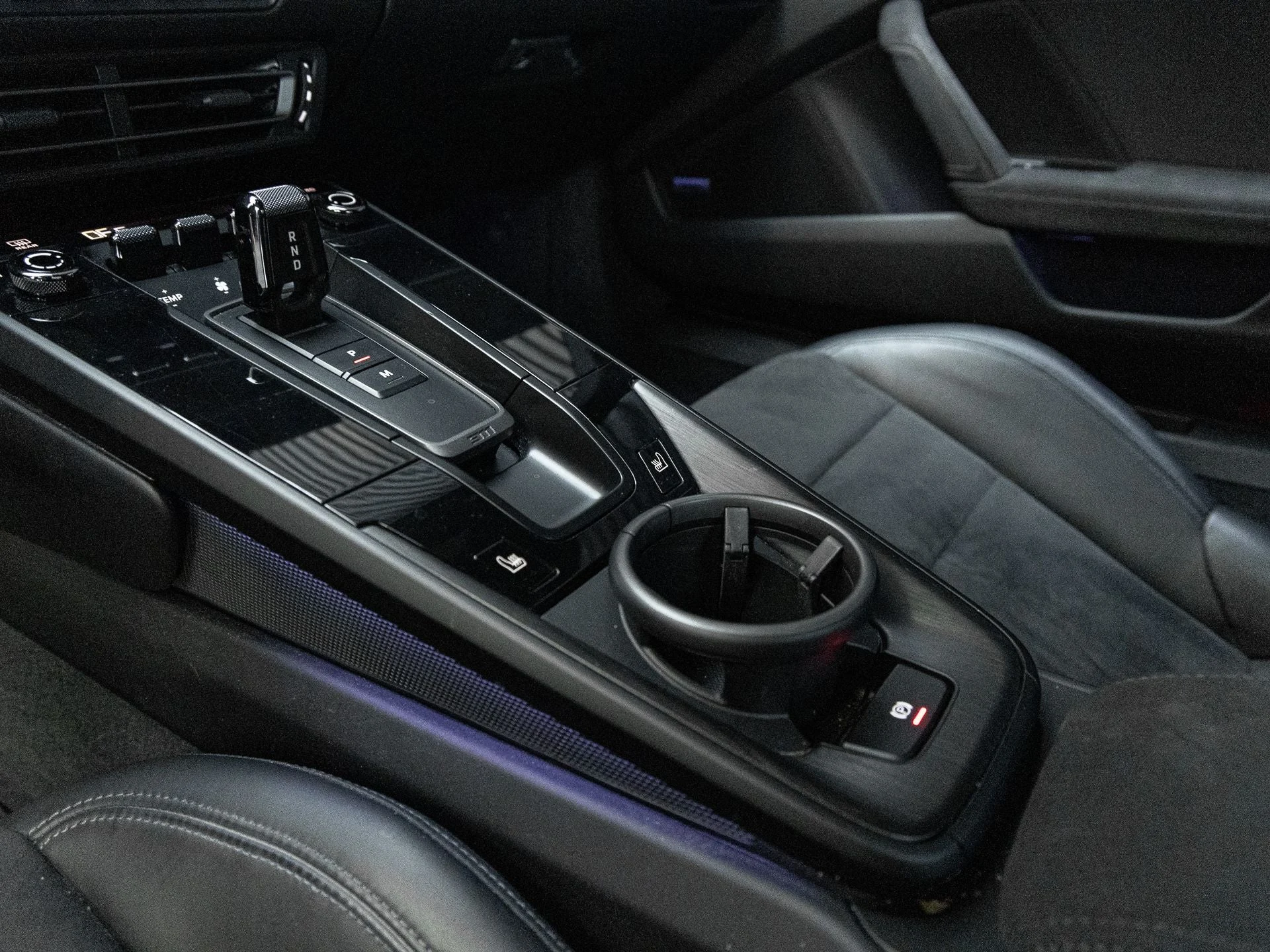 mph021_1207106584_22_b4284a335f