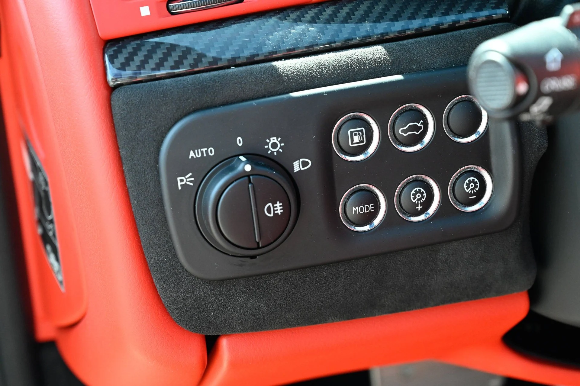 mph021_1208983983_f30691980bc54bc4ae91dc39f818e707_64ab0057a2