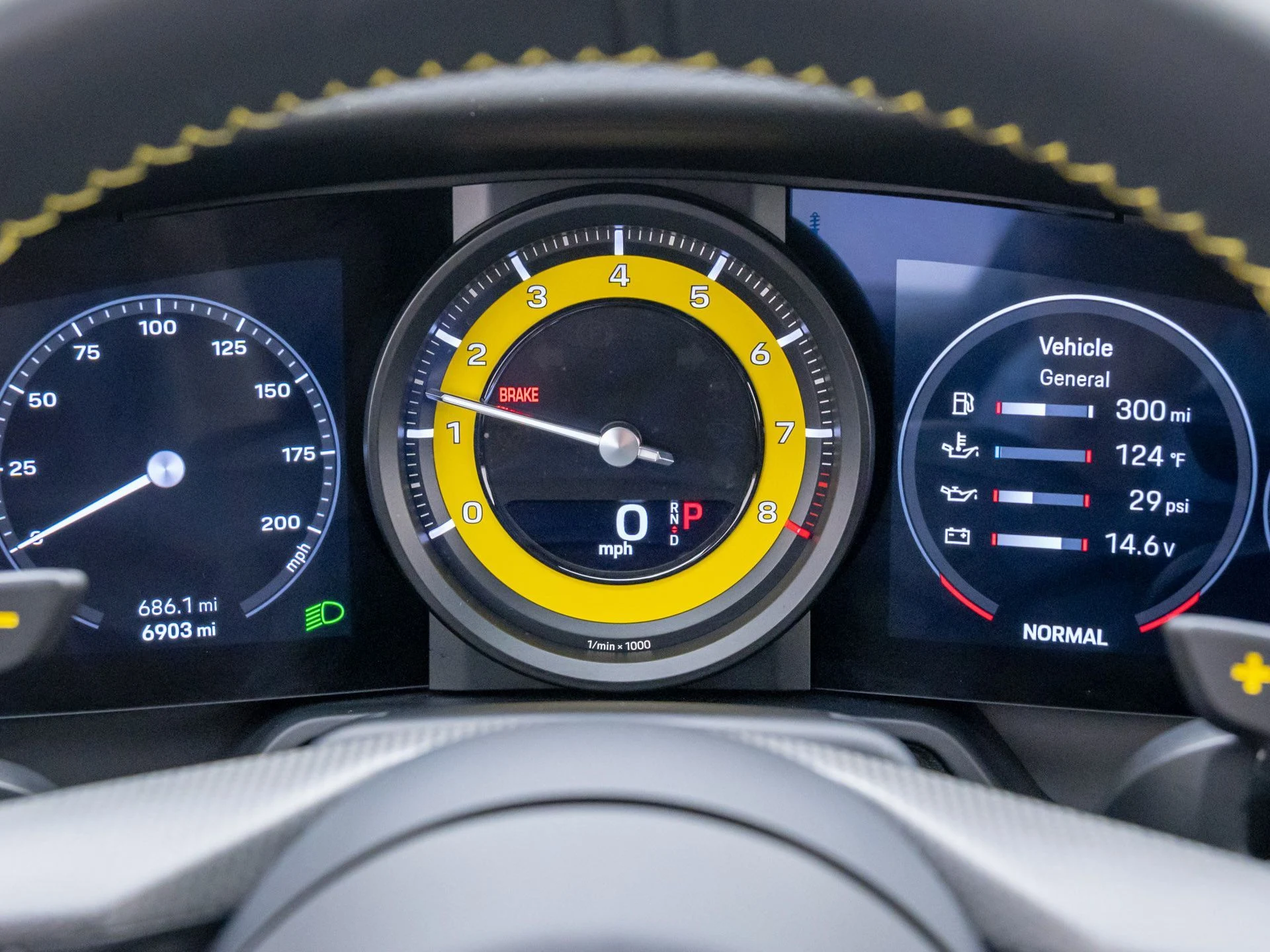 mph021_121354677_f2efcee75588d58493ca2e9be4146372x_970a073ed6