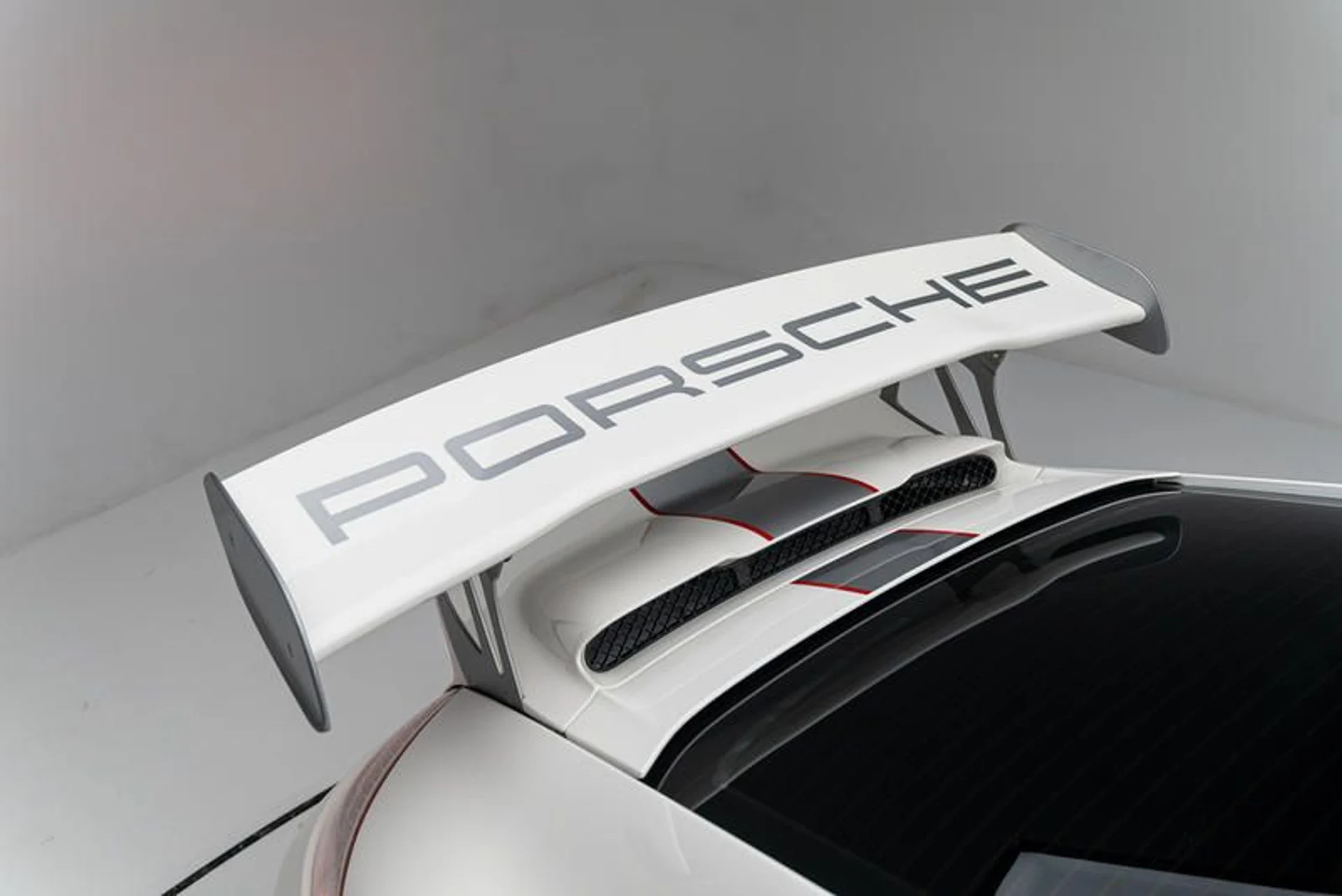 mph021_1217987551_555102_FF_A4_A6_4_E4_F_8_BC_2_27_A56_C55_D202_4252f2c50f