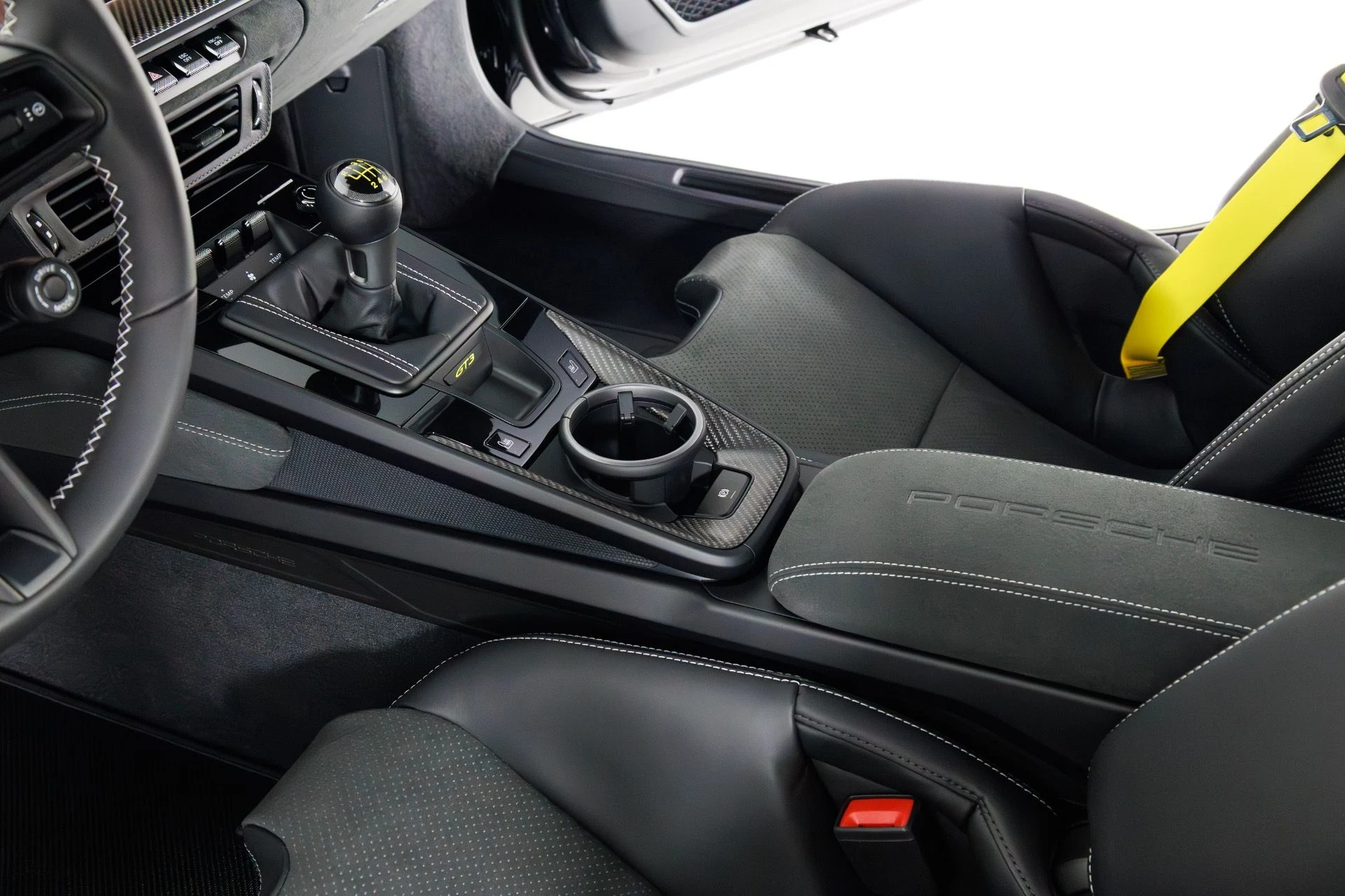 mph021_1223157645_Used_2026_Porsche_911_GT_3_1771608754_6b2210b389