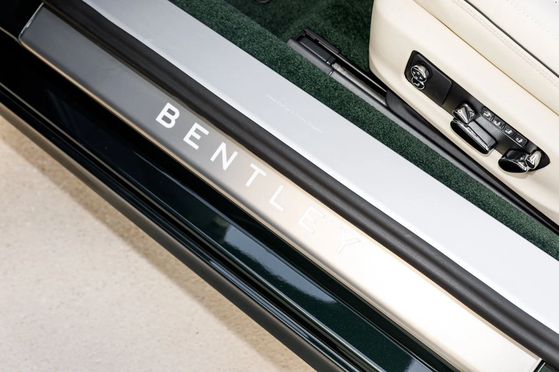 mph021_1227739367_152ebd730e1a0e3eca0cc064d67a7b7bx_c7077d3213