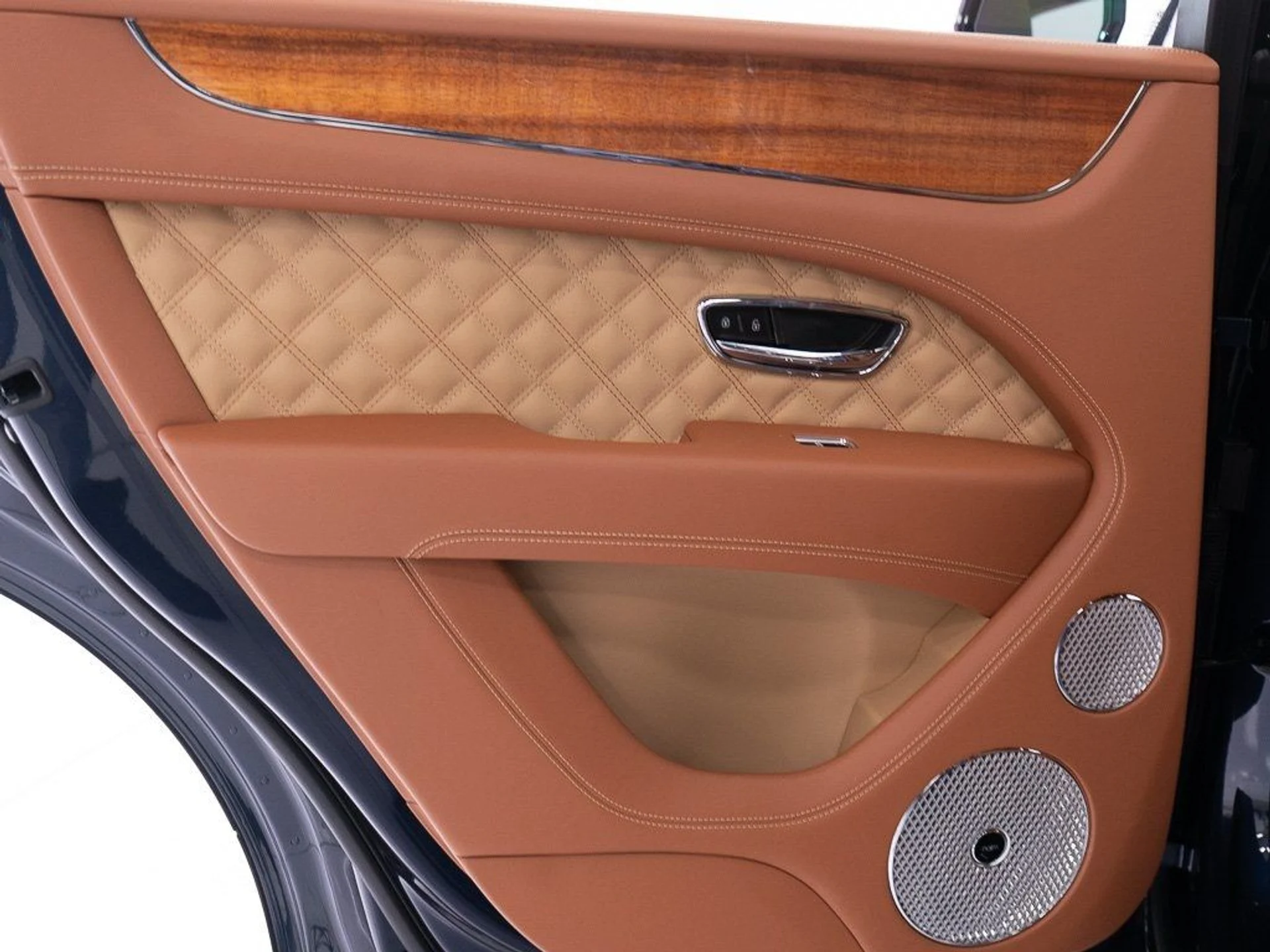 mph021_1228087910_2b45eb6f180989b015925f73ad8c3b1d_b101f3cc30