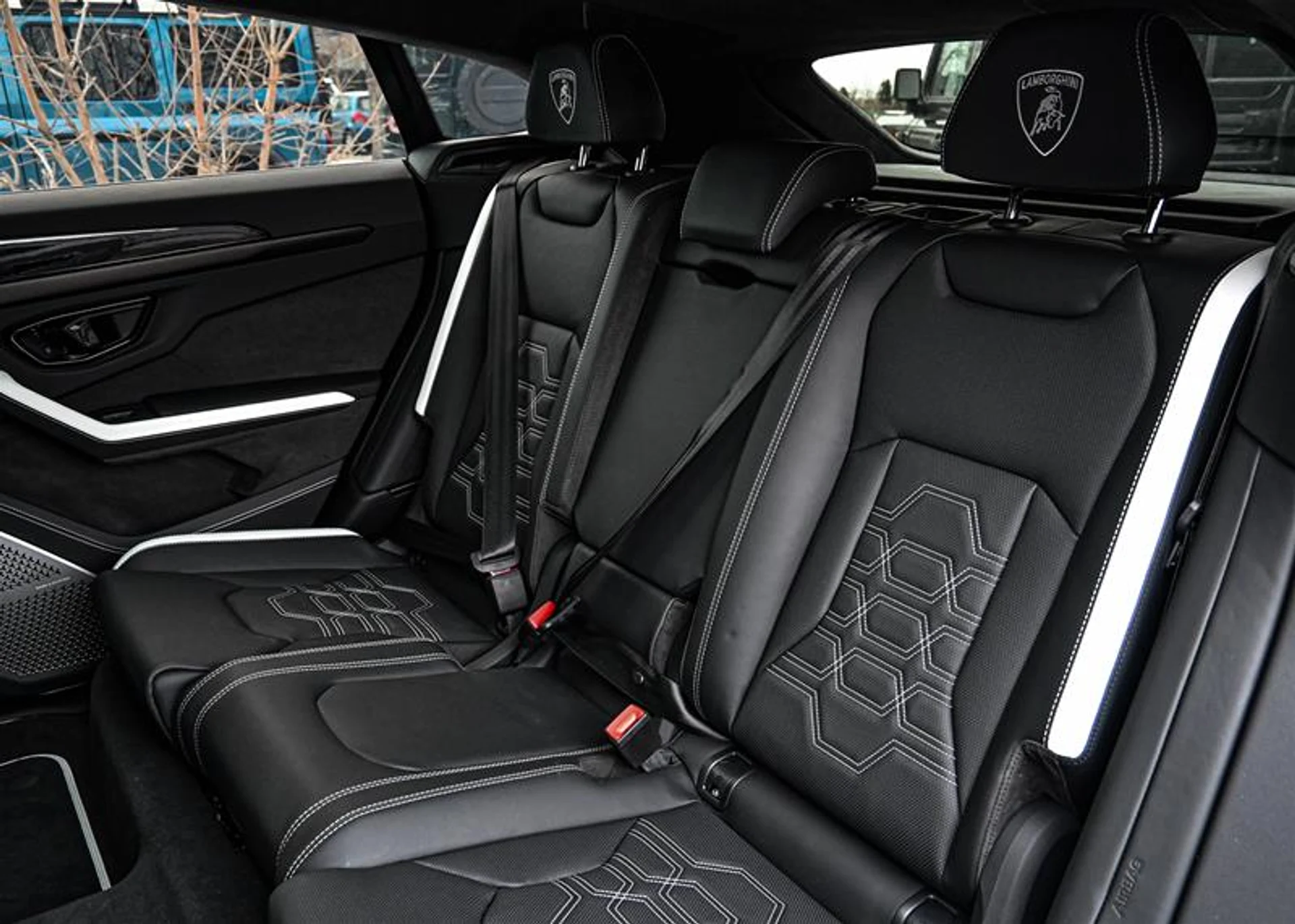 mph021_1228875119_11367502_1593883732_ac99c8a6e1