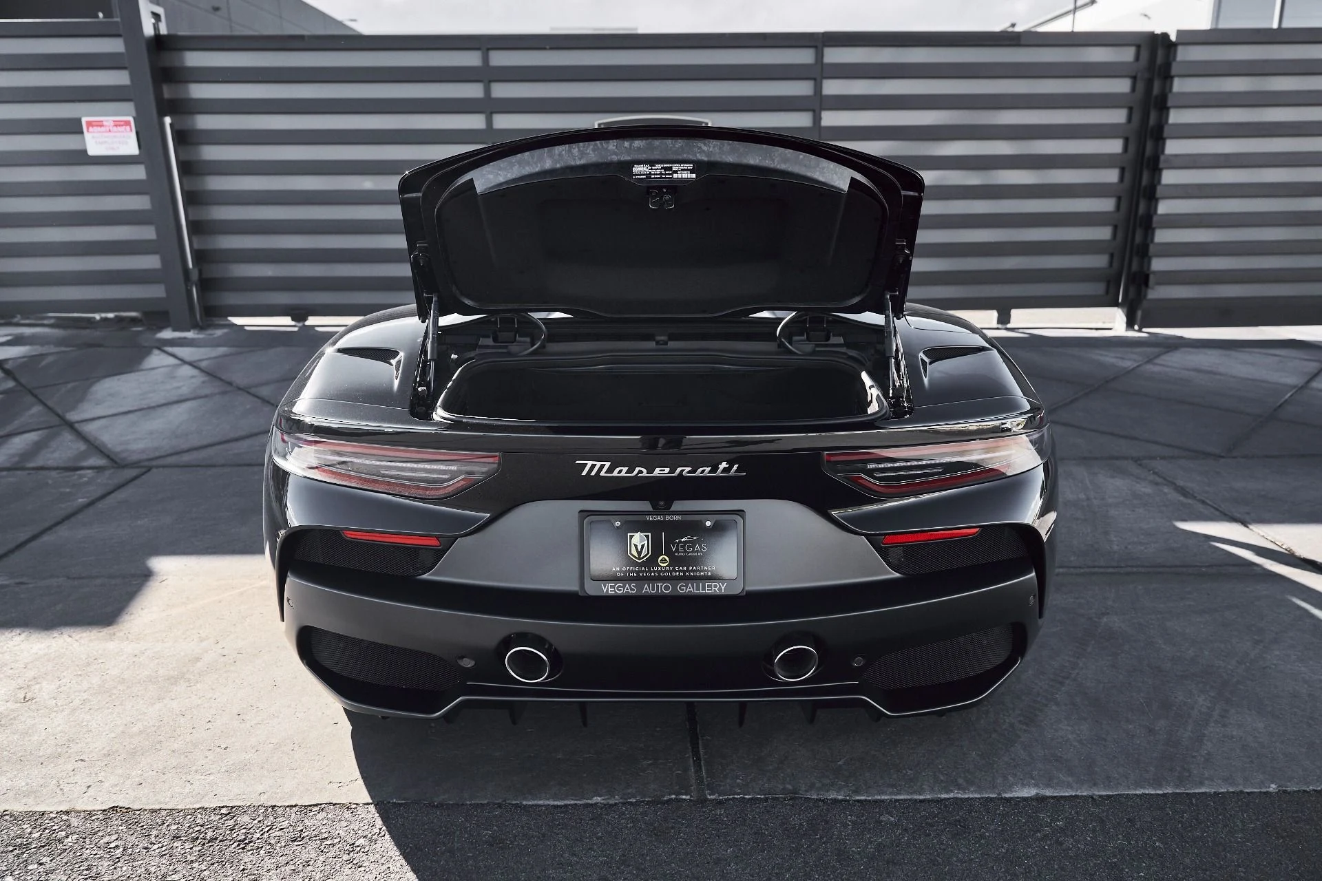 mph021_1231340728_Used_2024_Maserati_MC_20_1771382134_04abf230b3