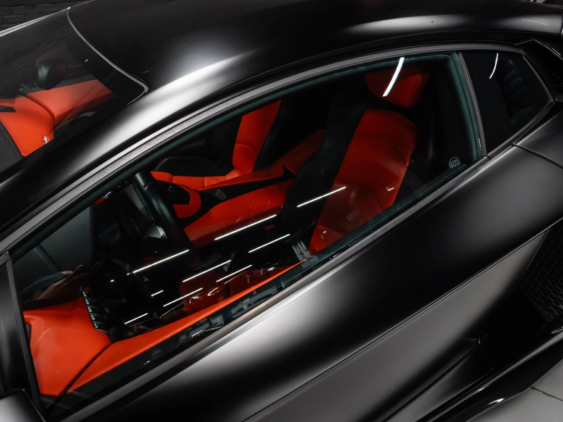 mph021_1232778703_lamborghini_aventador_2015_06adc4d455