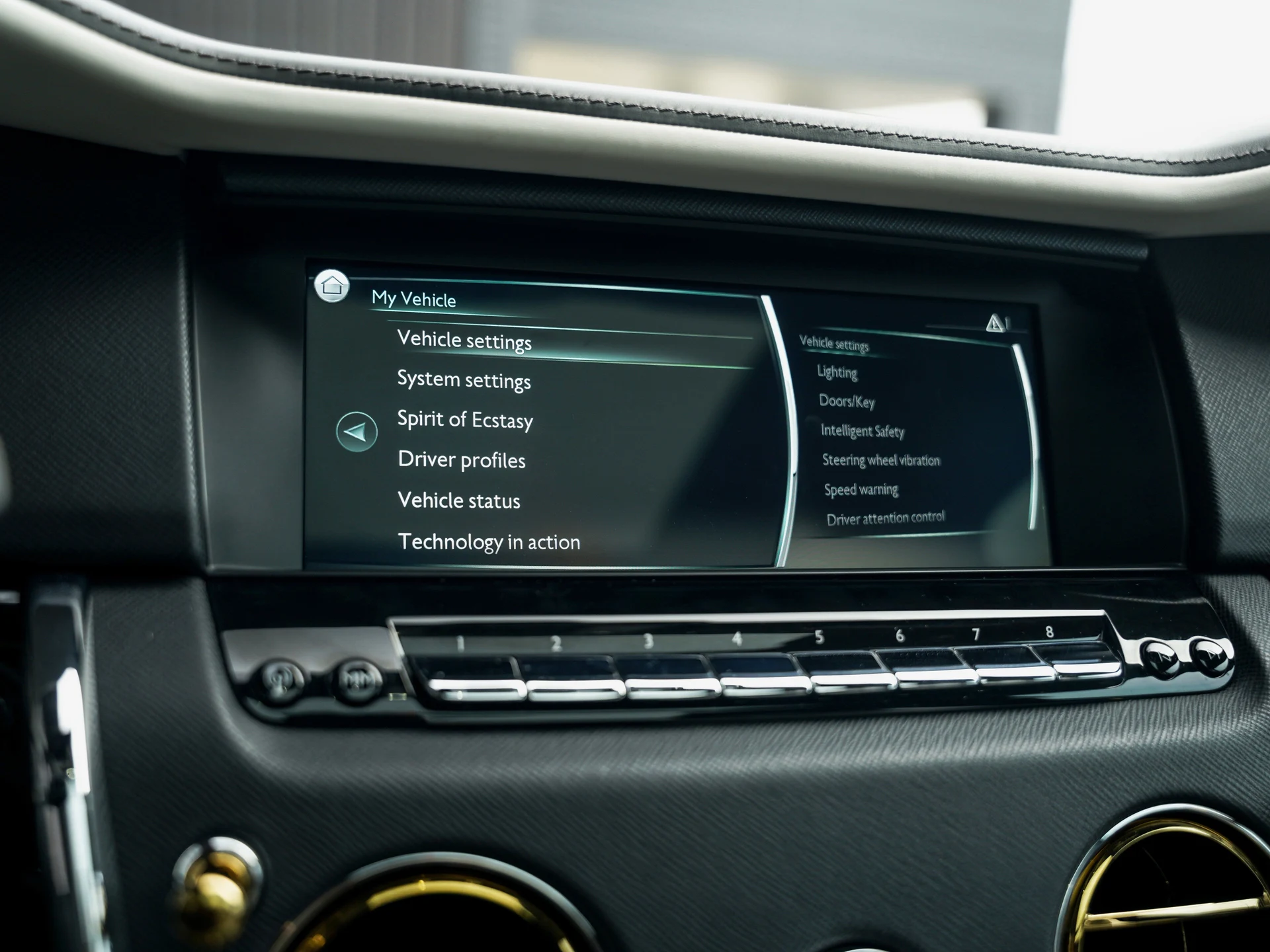 mph021_1234714588_22_f5e3b69761