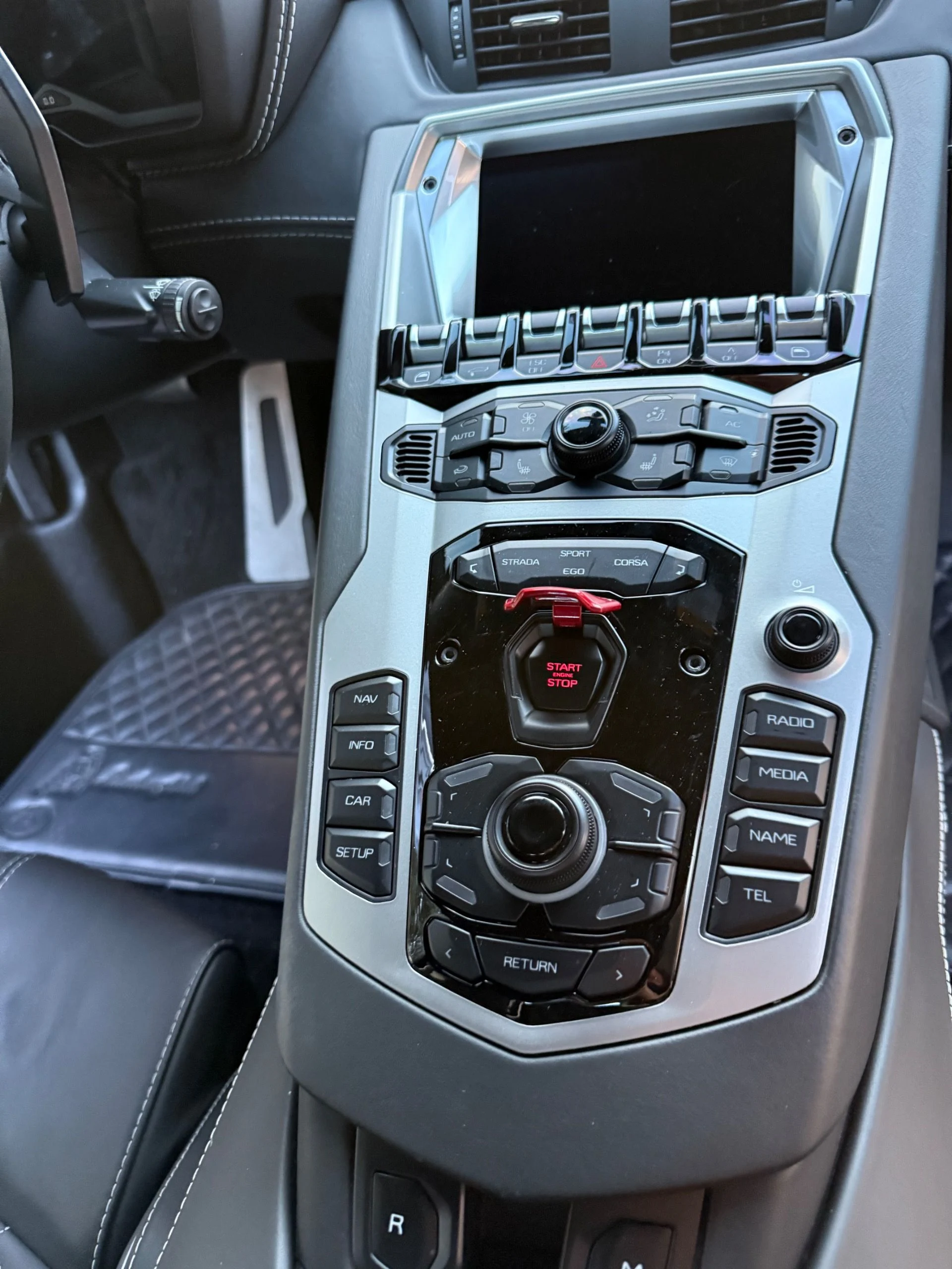 mph021_1235023671_Used_2017_Lamborghini_Aventador_LP_740_4_S_1772653145_84a6e321b0