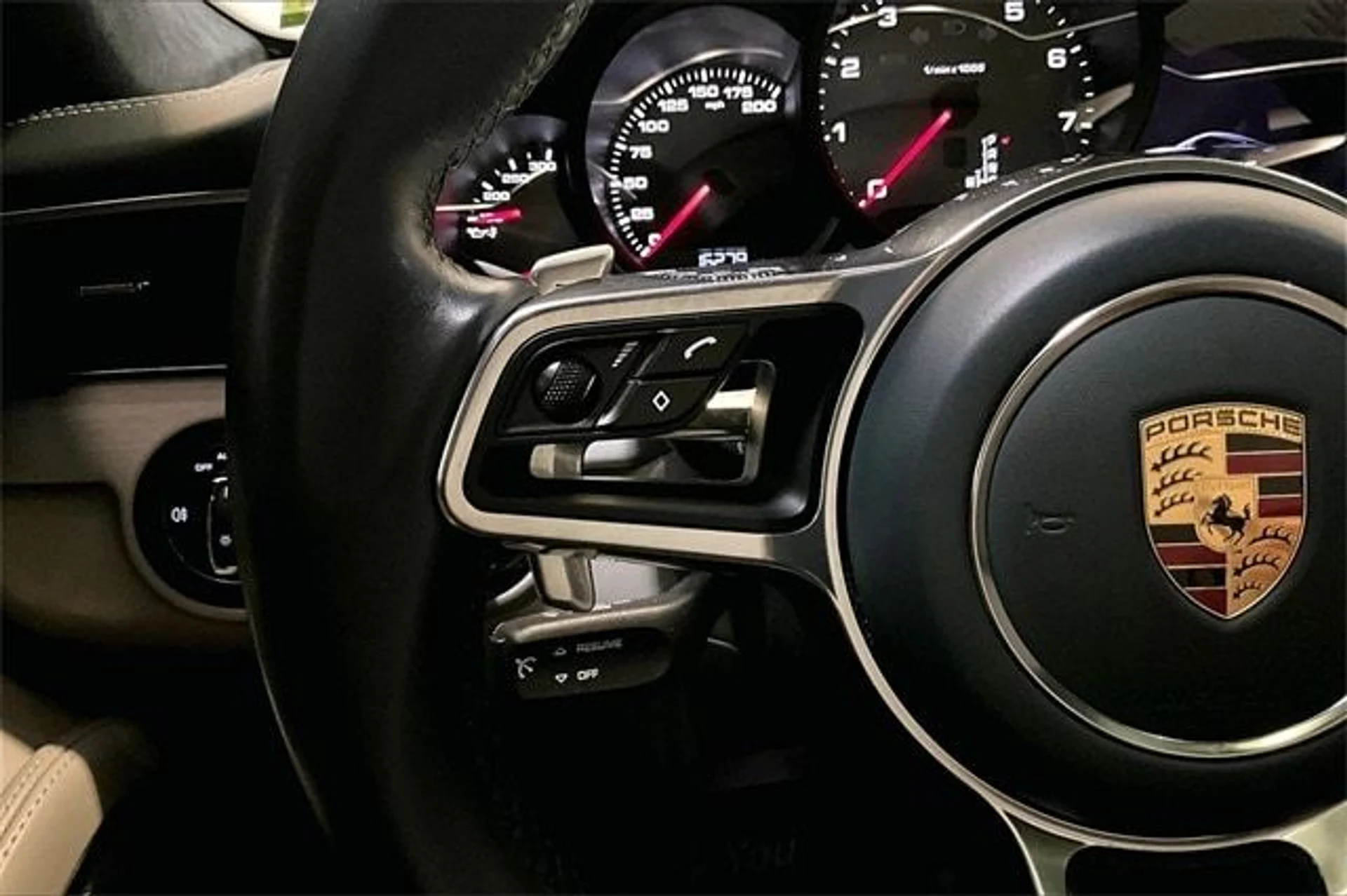 mph021_1237516699_ac15e4e586a699663ff43c19f1a71ad5x_df319c48e0