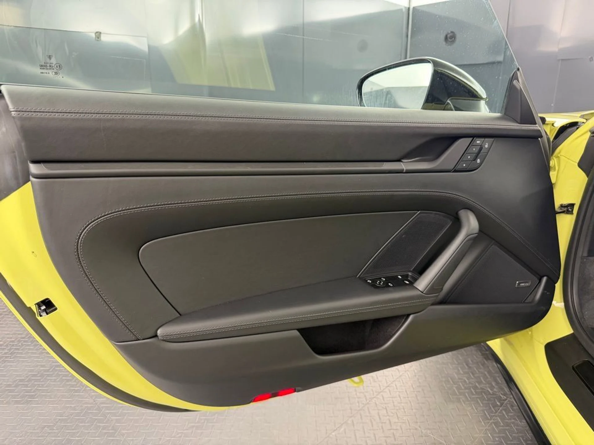 mph021_1250745524_cd964d4cce4999740730fcb70dcaa218x_39e9f29824