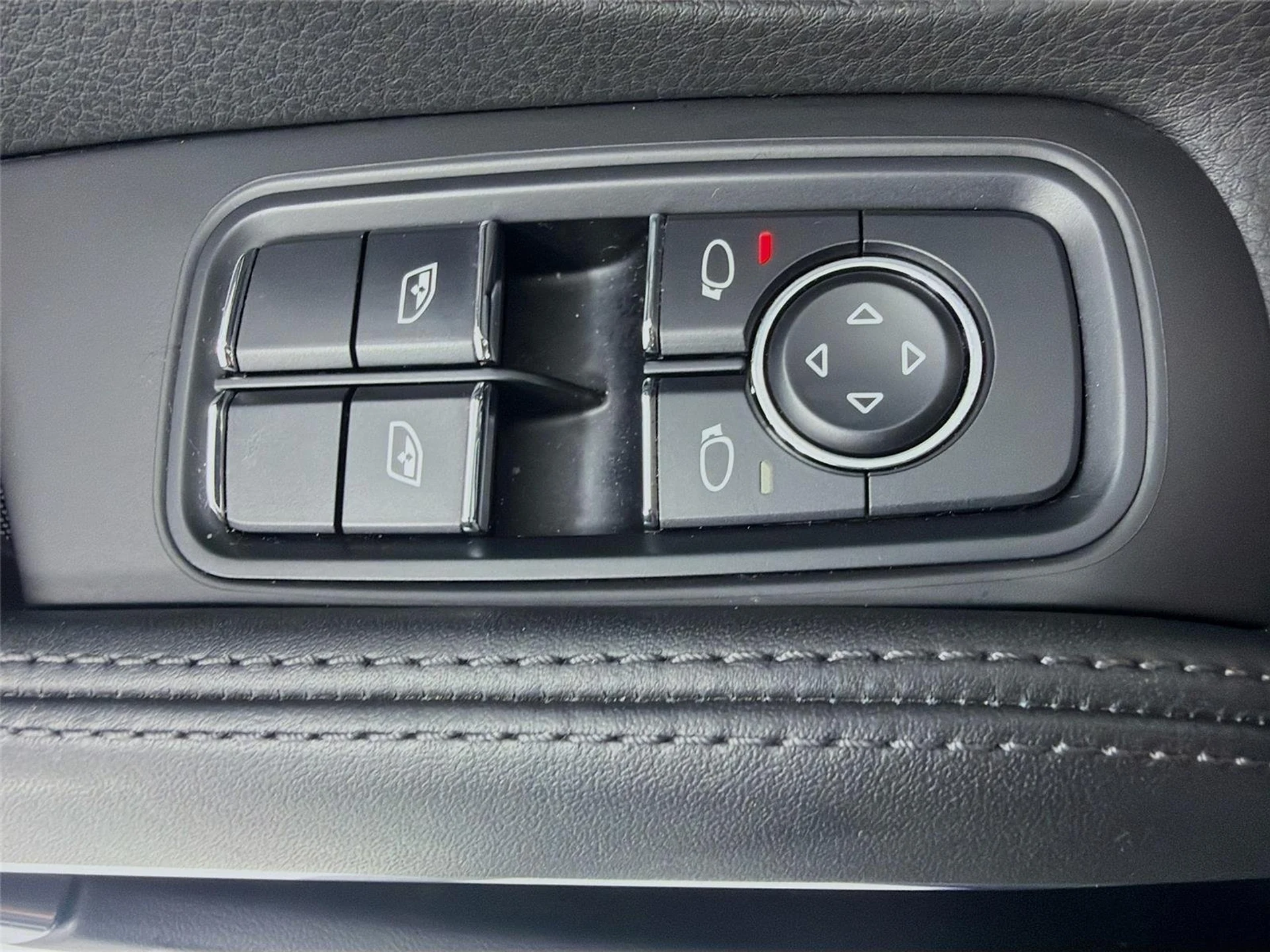 mph021_1253017181_38c03a48f8557ef5d6374e780a910e54_7f60177f10