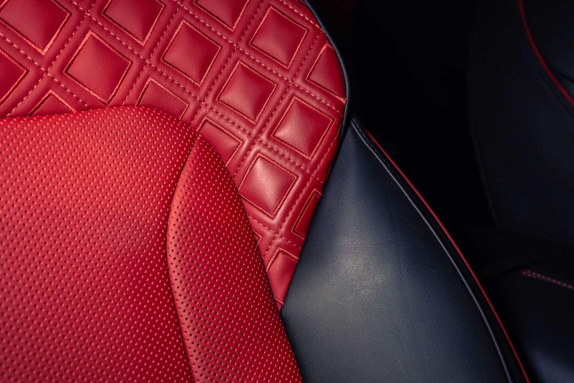 mph021_1253800672_Used_2022_Bentley_Continental_GT_V8_320000_MSRP_1773695256_0266585002