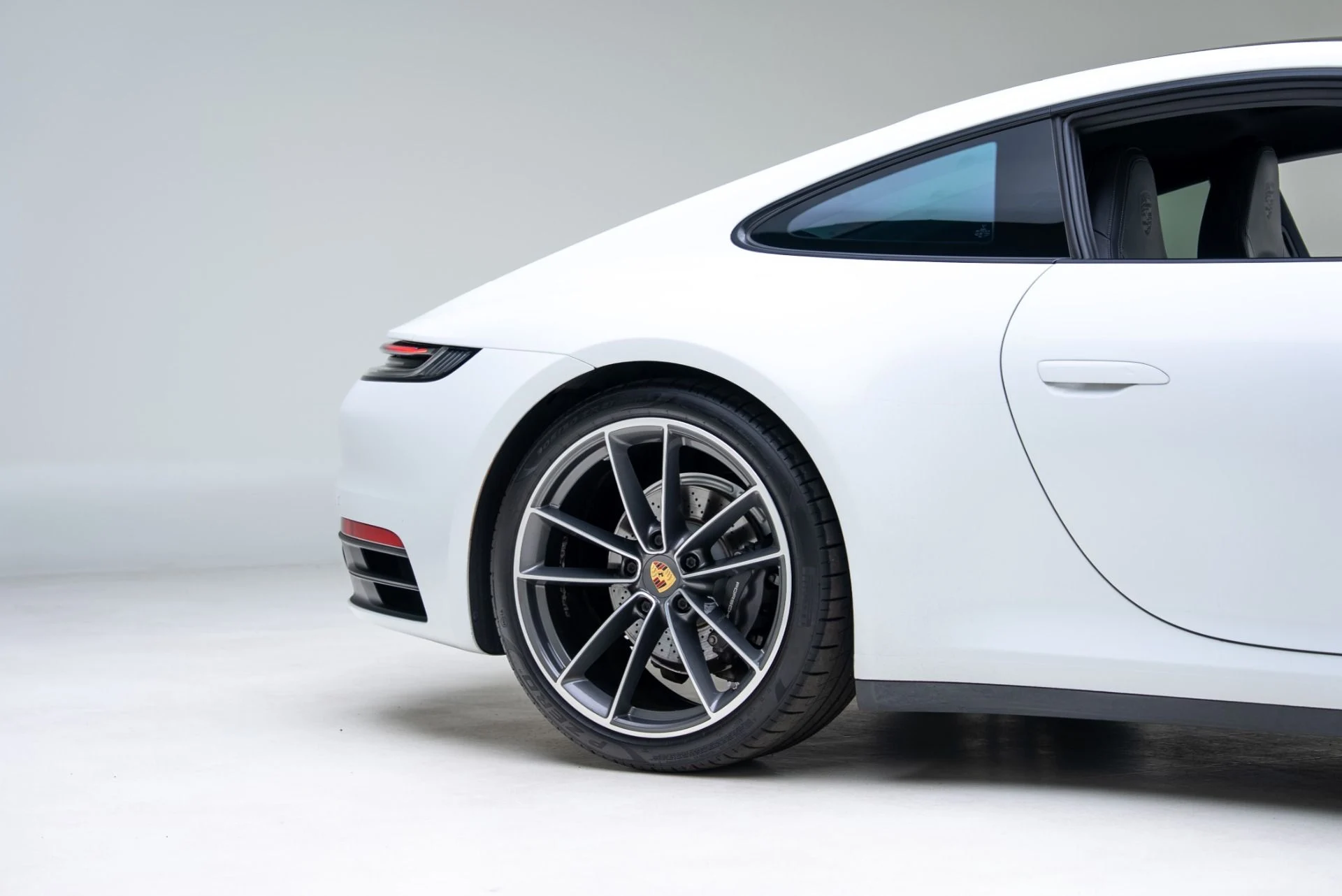 mph021_1254043369_Used_2020_Porsche_911_Carrera_1769107199_20902a23c5