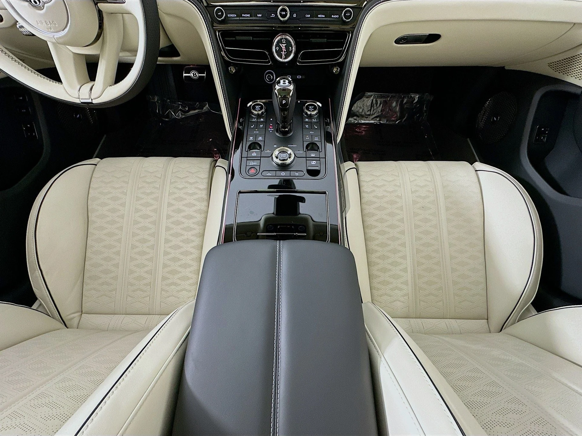 mph021_125438129_22_68e13d066e