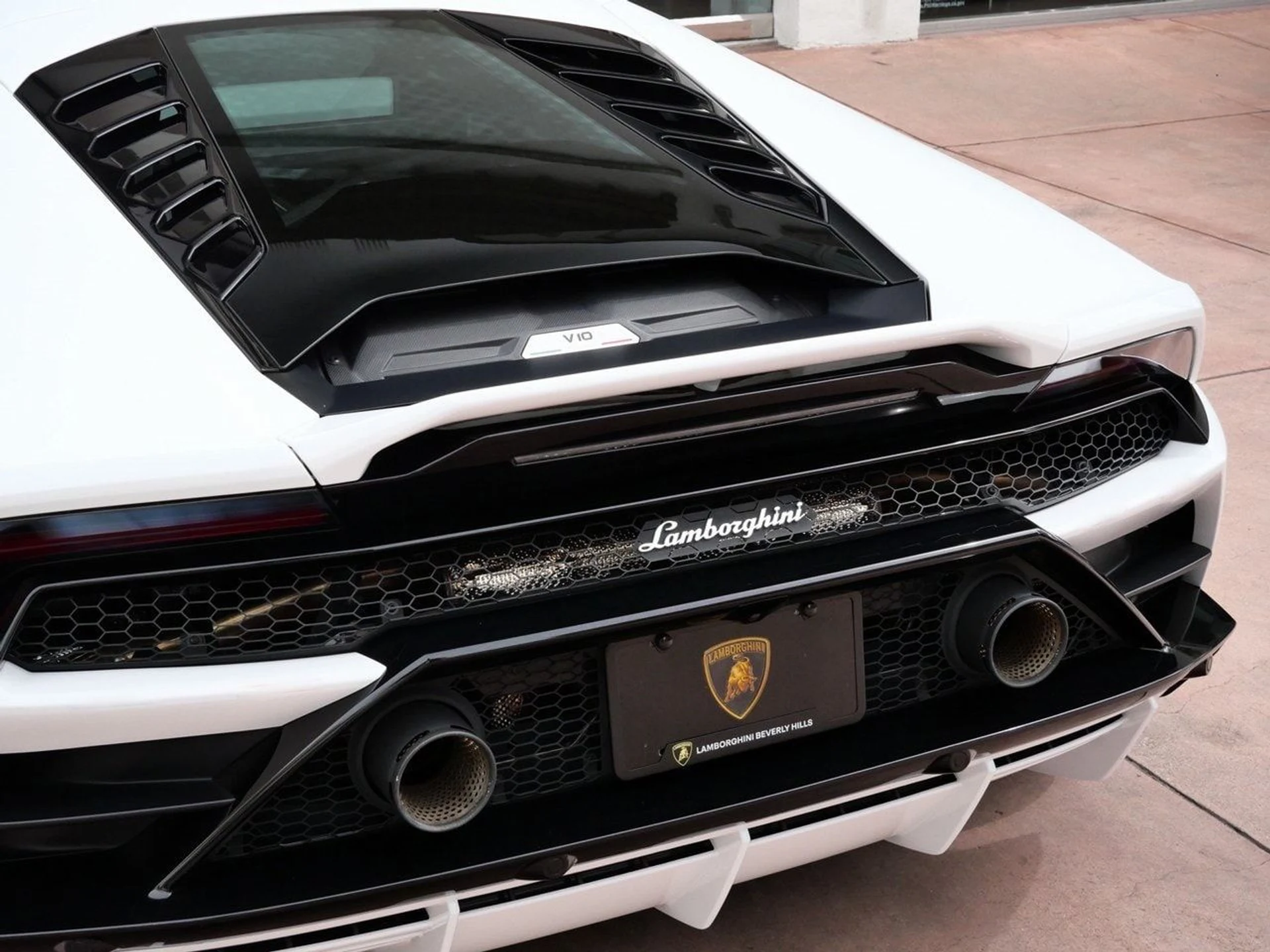 mph021_1256655180_d6a2dcb0692eb9497bcf15240db8f3d5x_db159be9f2