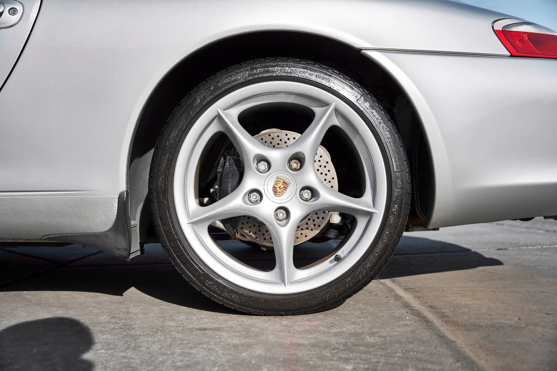 mph021_1258468159_Used_2002_Porsche_911_Carrera_1766458422_e684e0ea17