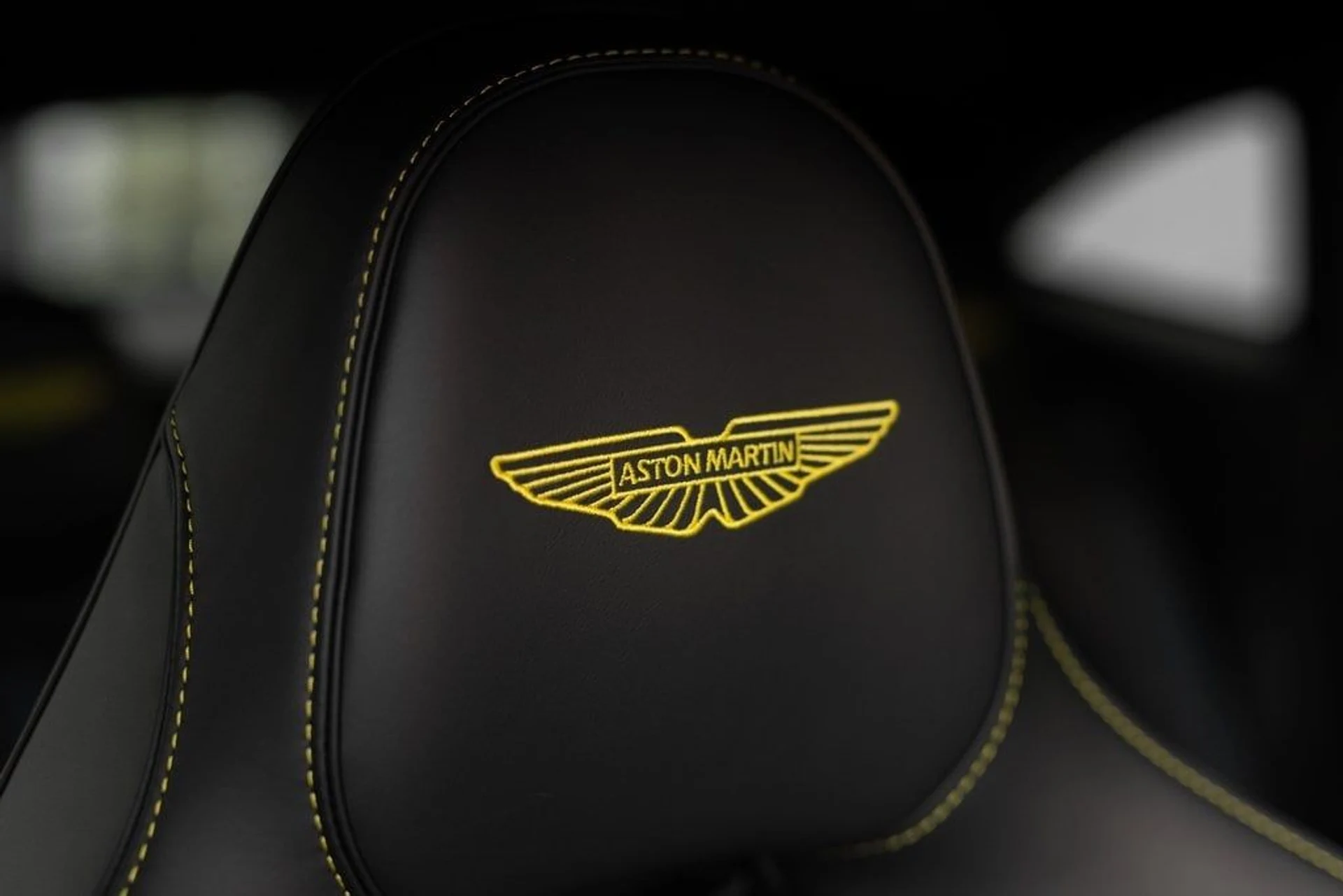 mph021_1265596790_ca3f102b20a3d6679d27593200e1e6e7x_5118ead2ad