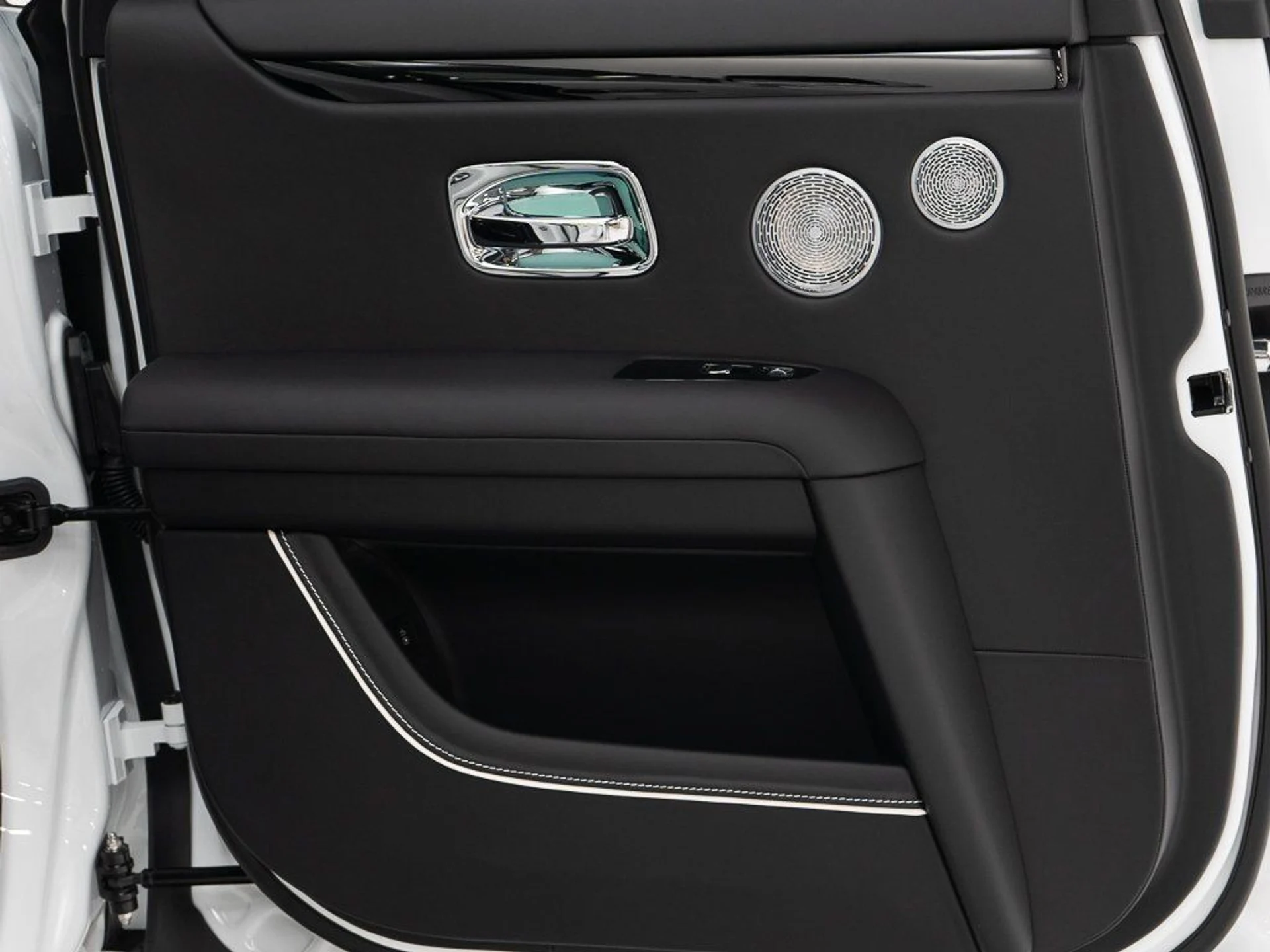 mph021_1270552759_fb3f1f1b483bce7ca9a65e7b6271c5b3_1efb2eca02