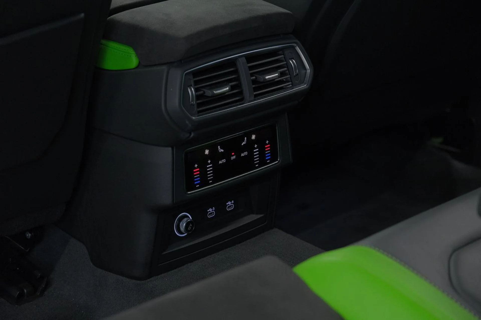 mph021_1282944976_0a69f44def42db64ce8107a8a18b7ed7_6a85149cf6