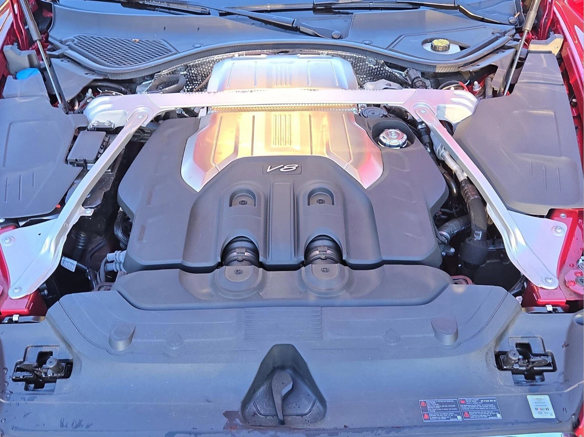 mph021_1283466608_4ae2bec212693374b541a4c46c653007x_3540610828