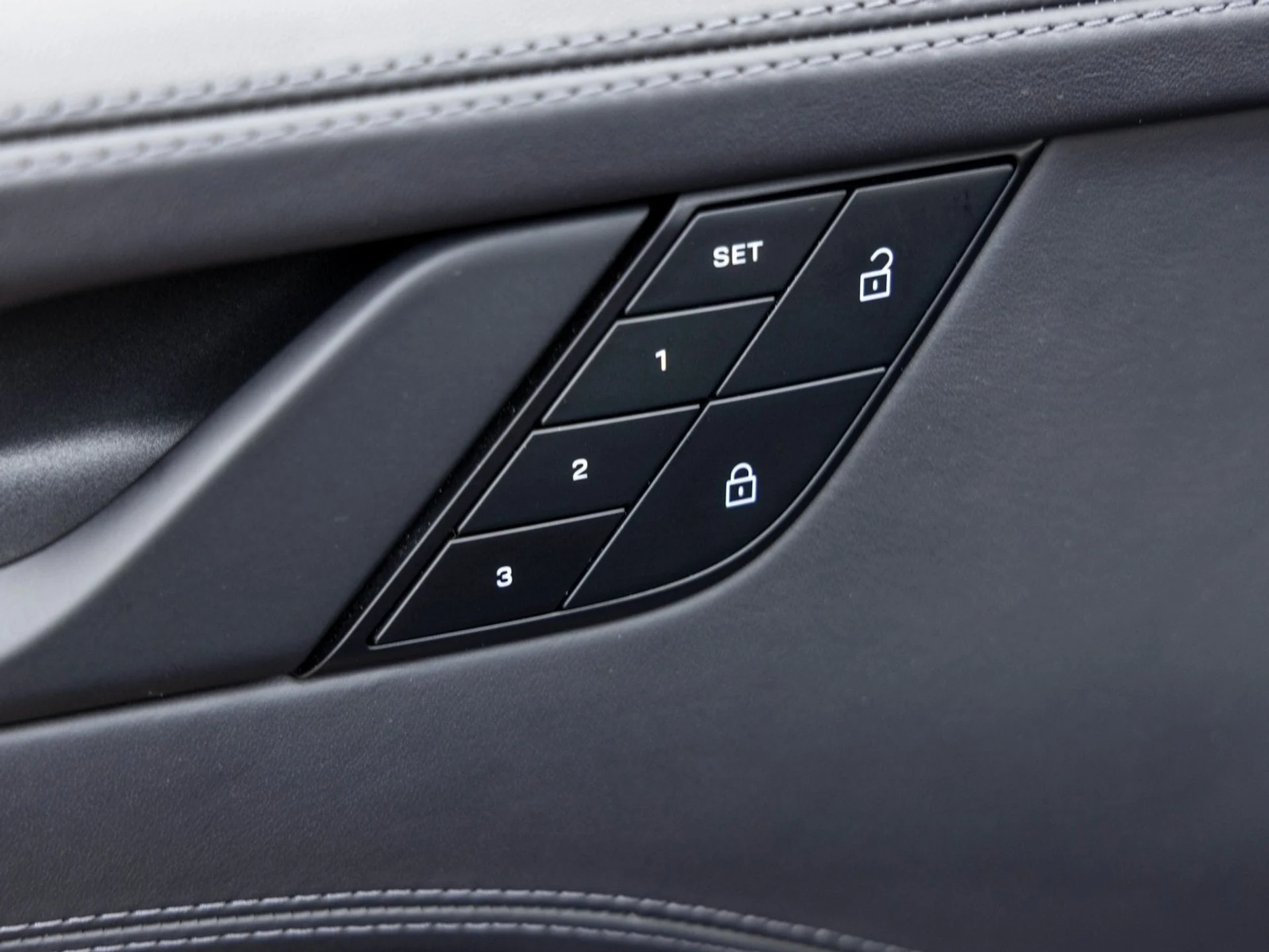 mph021_1287379623_22_1050752a06