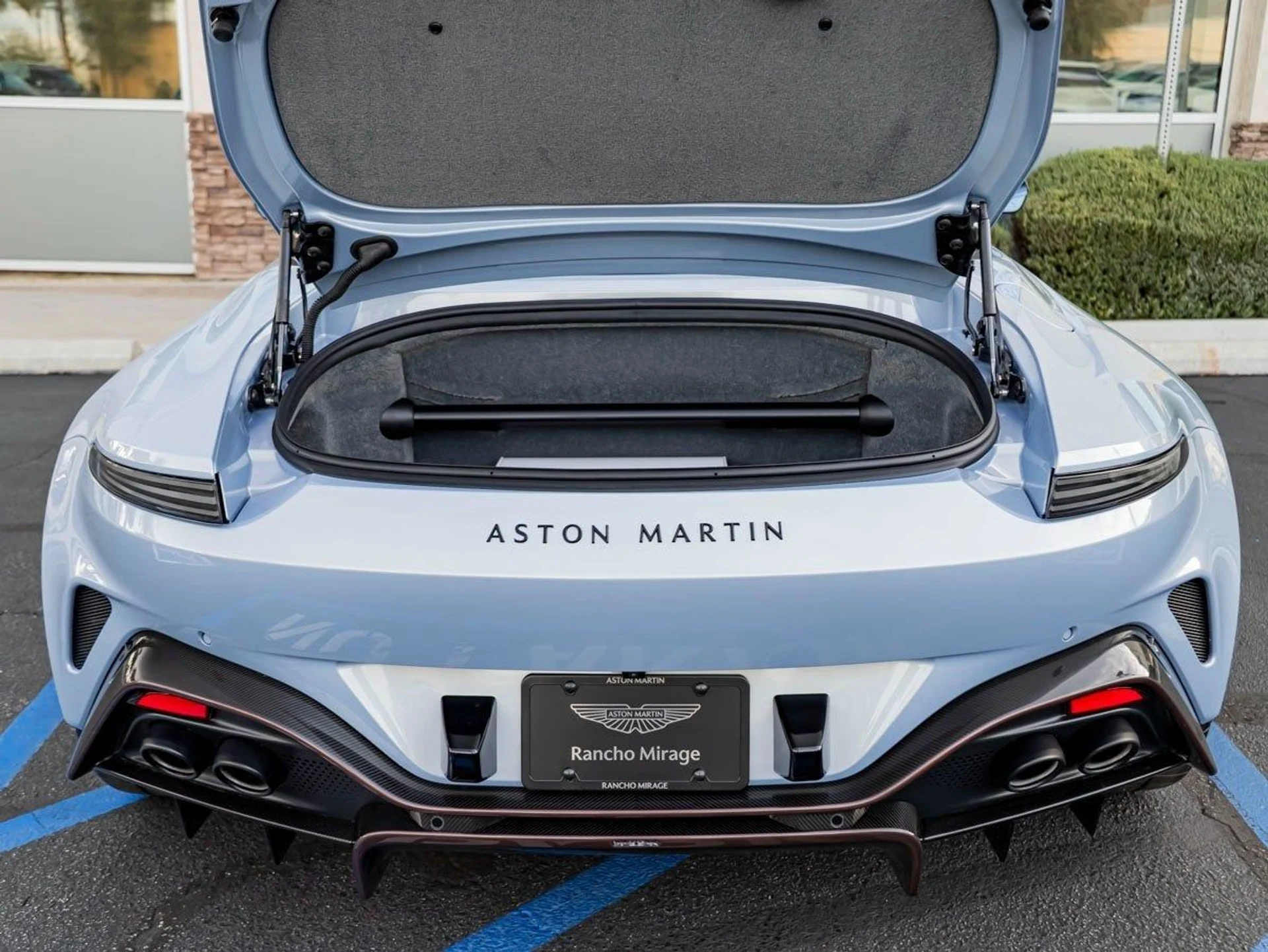 mph021_1297136916_22_541d32b432