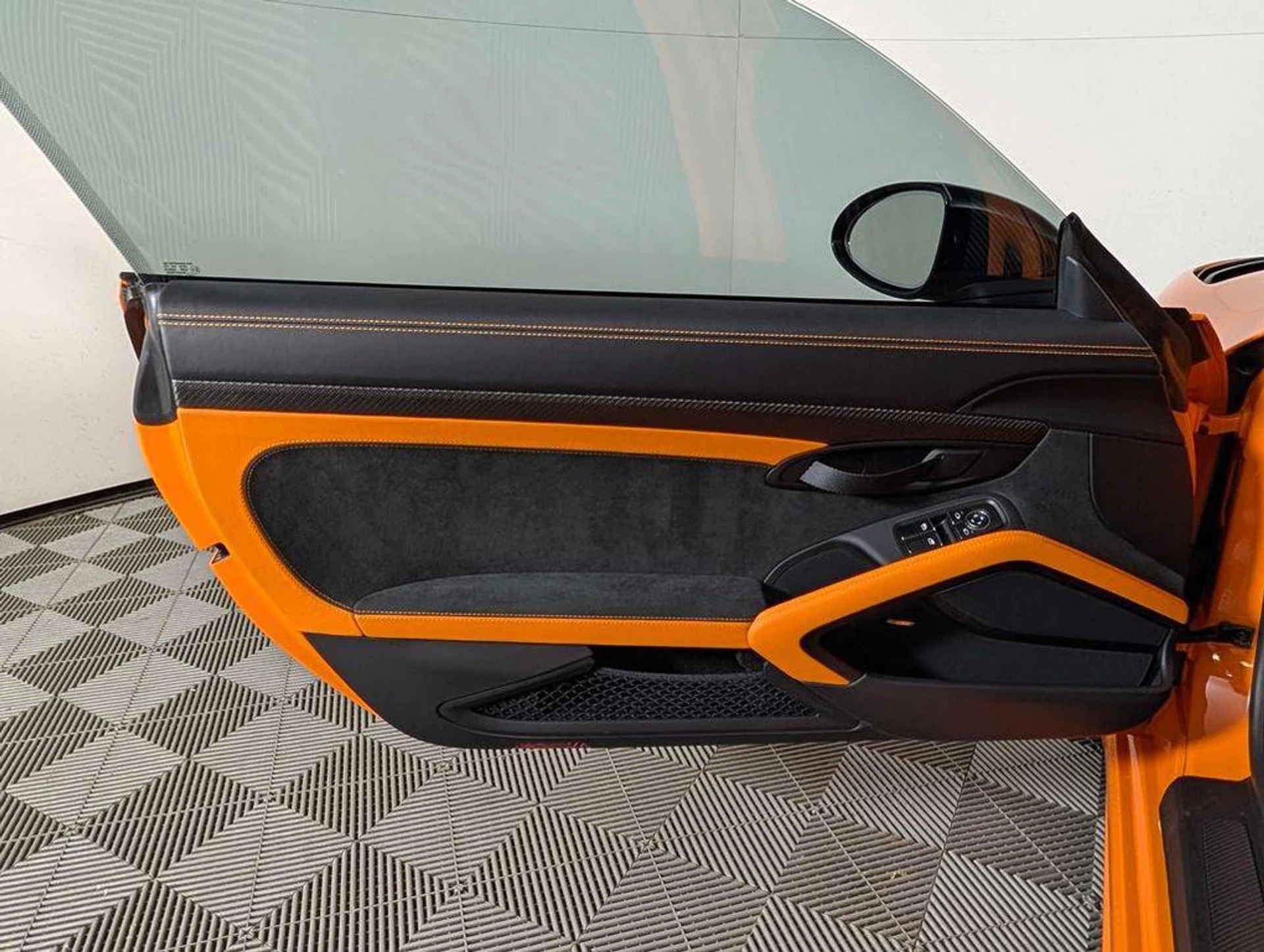 mph021_1300478782_935e7g_Y94k_A_Gt_IE_2_Yk_YYON_6p_N10_6743d5617f