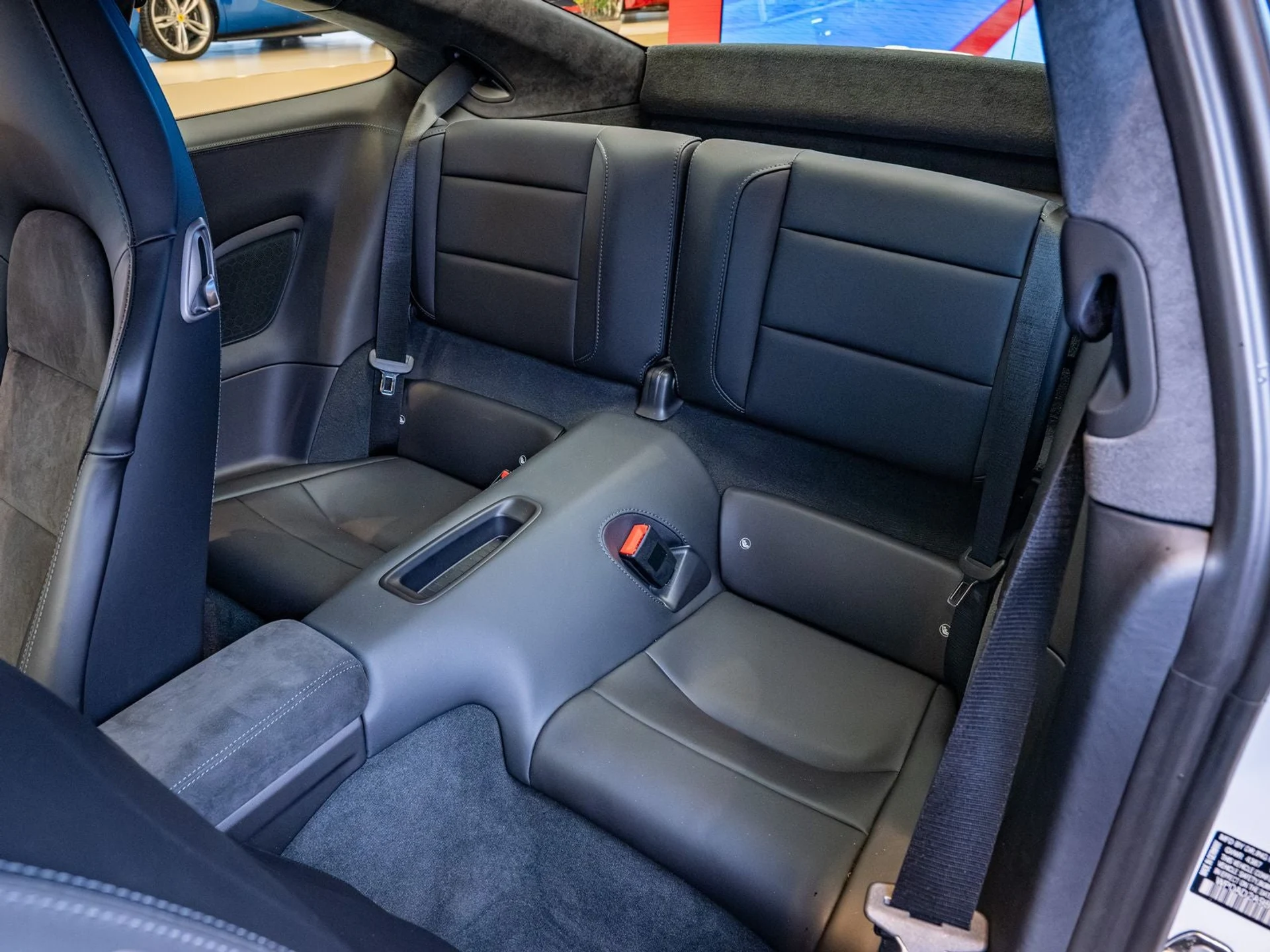 mph021_1308926856_22_ca49ddaf7a