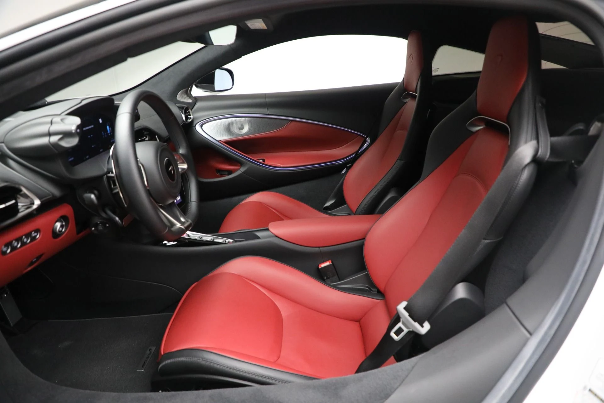 mph021_1309616880_Used_2023_Mc_Laren_Artura_Tech_Lux_7e44f2ce23