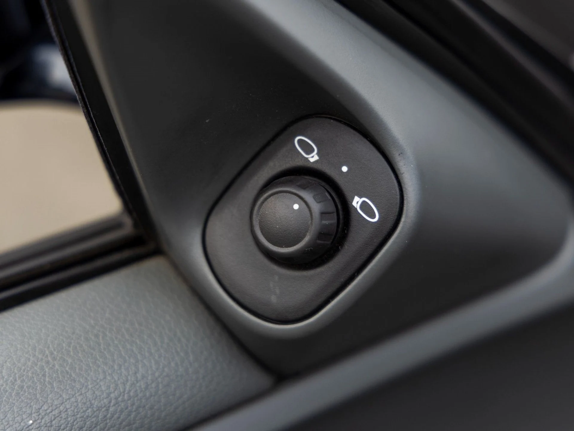 mph021_1311909056_22_2d438a32ba