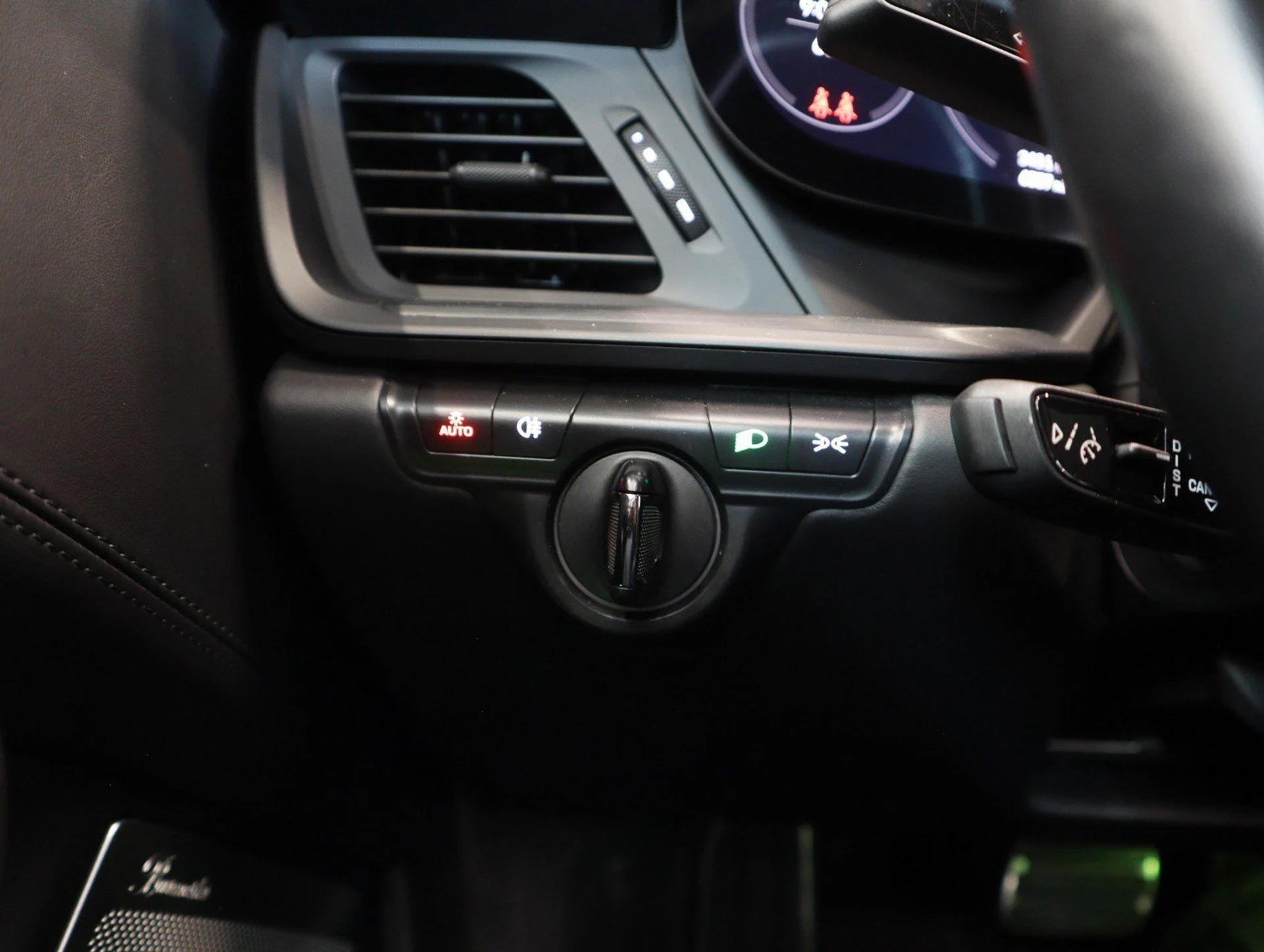 mph021_1313631997_df97efaabd4977256c8074f7d9c17141_e0515aaf2b