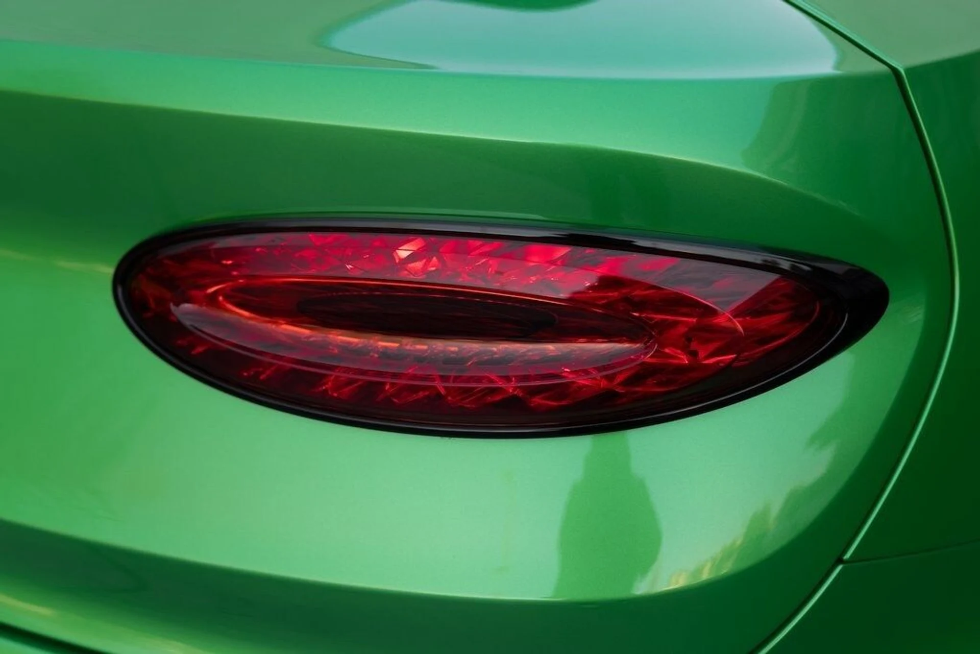 mph021_1315639964_2832cc10f4160b8817b83e4c133fc127x_30cc385861