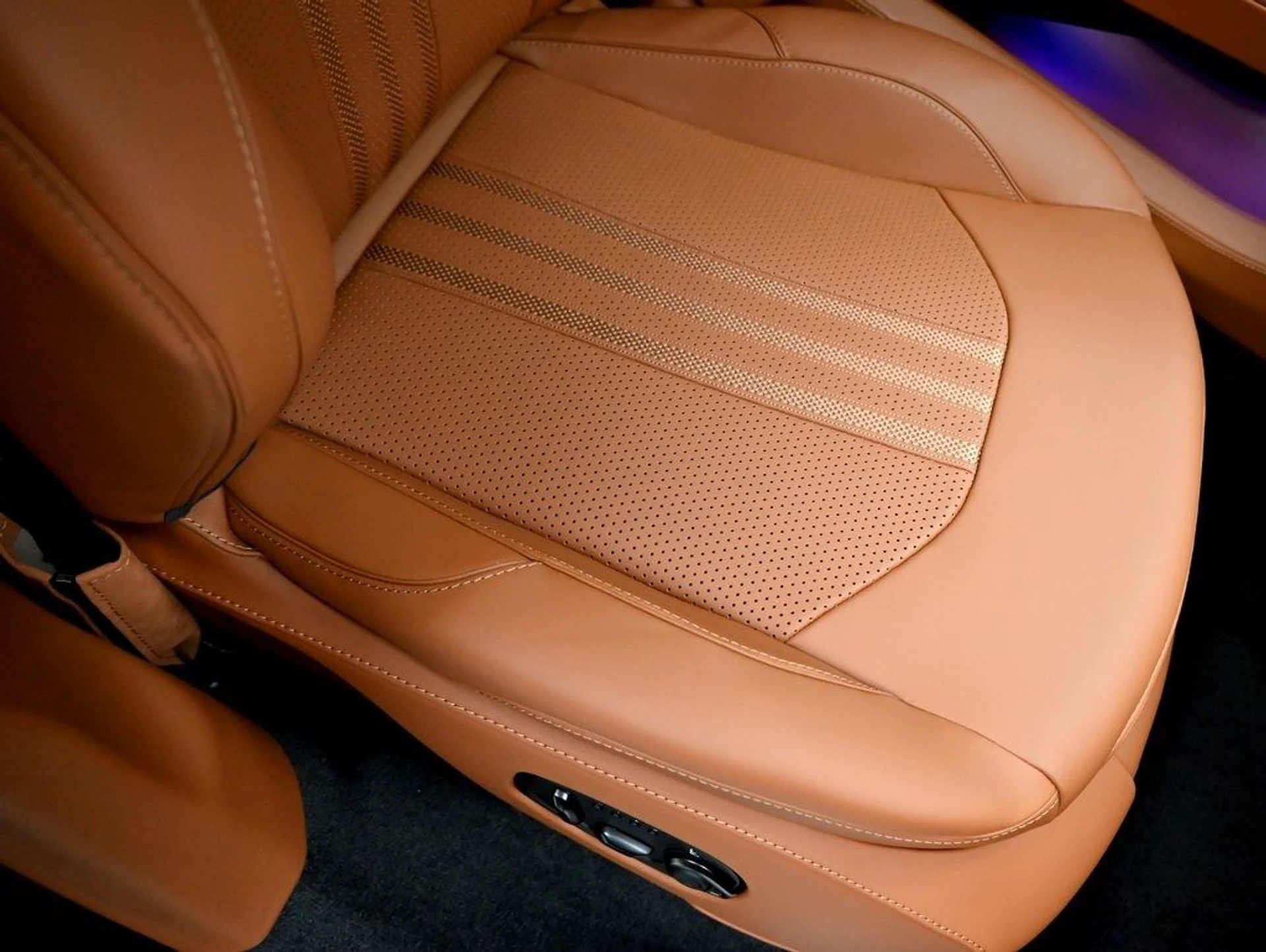 mph021_13163977_37136921986ca9ccb222b4c5b684953e_73c029e869