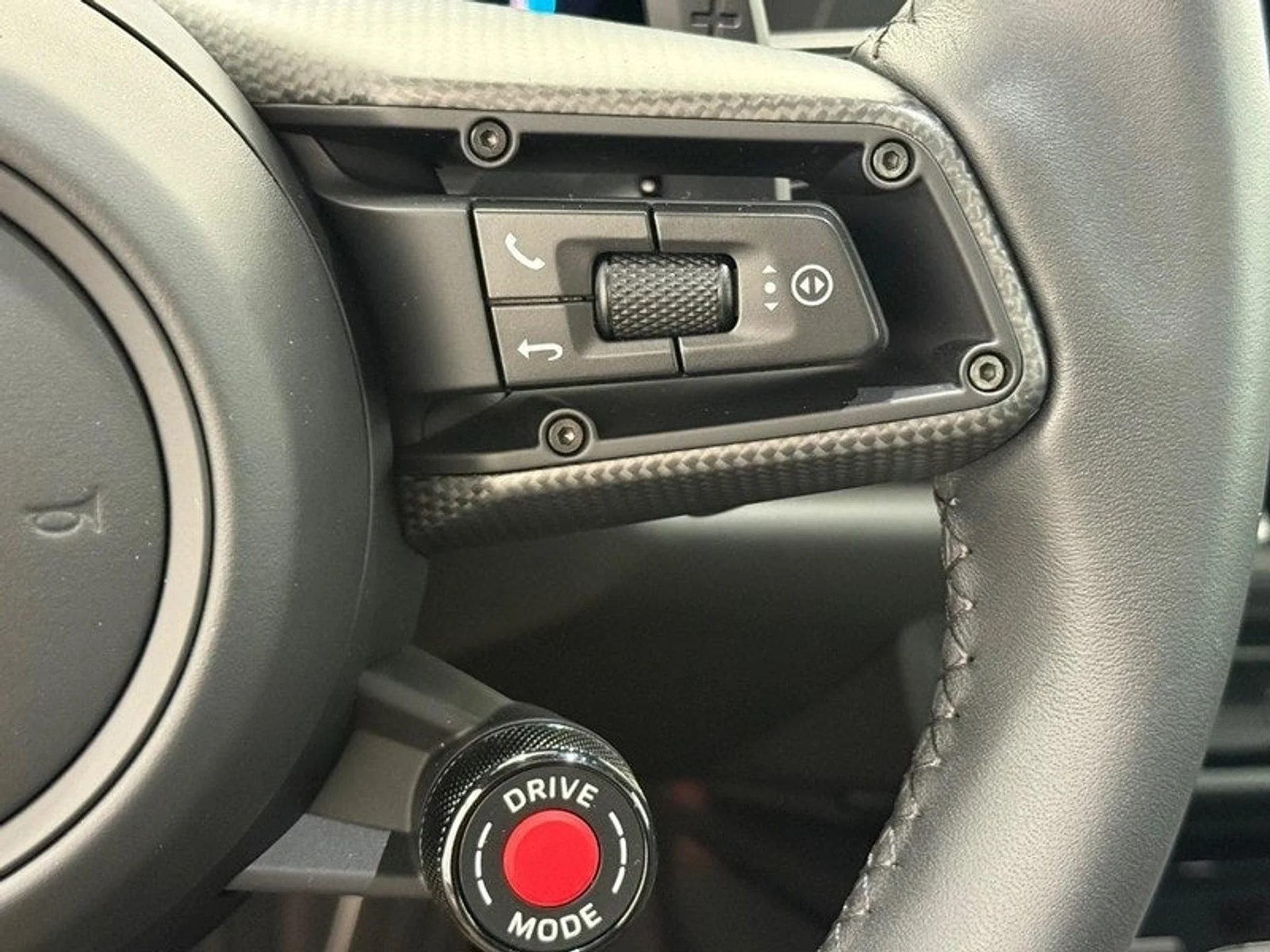 mph021_1321759103_22_8dca5813c5