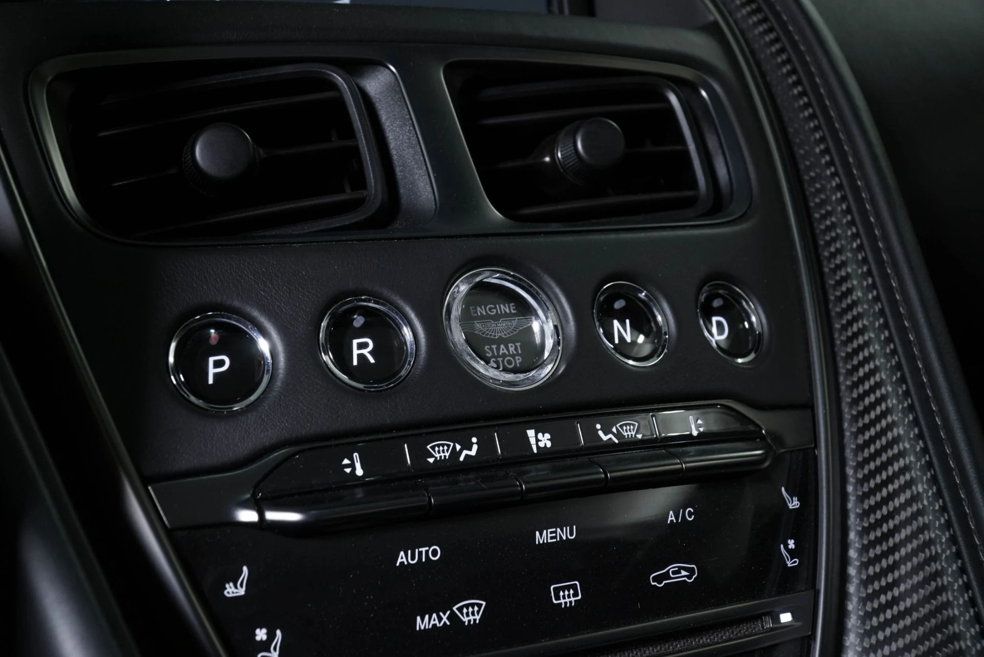 mph021_1325583240_Used_2020_Aston_Martin_DBS_Superleggera_1765307997_1b0c8f74fc