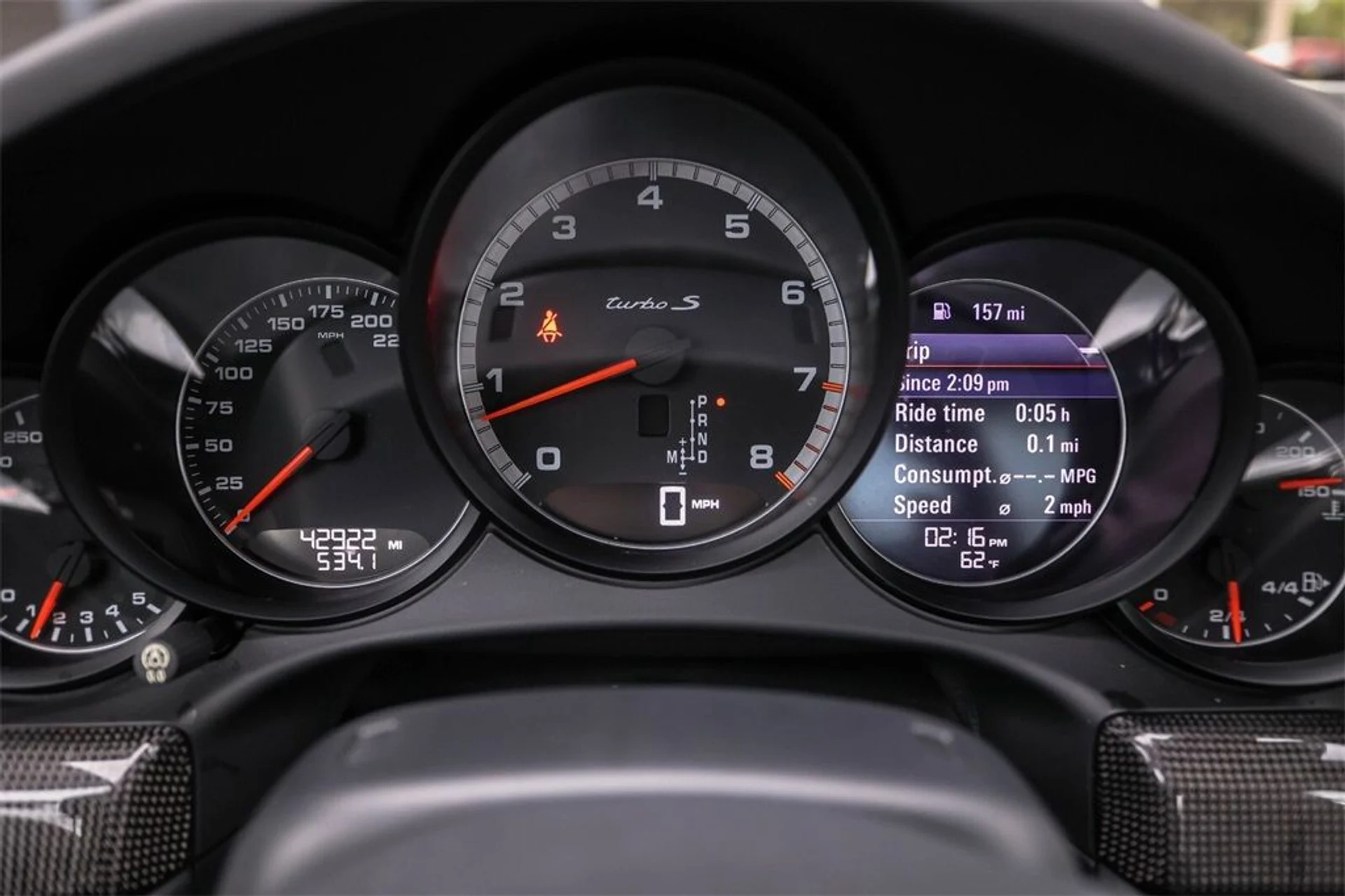 mph021_132638136_b25aa3c8ea0a08d9fd4d54b1cc26ff66_5e286a3a18