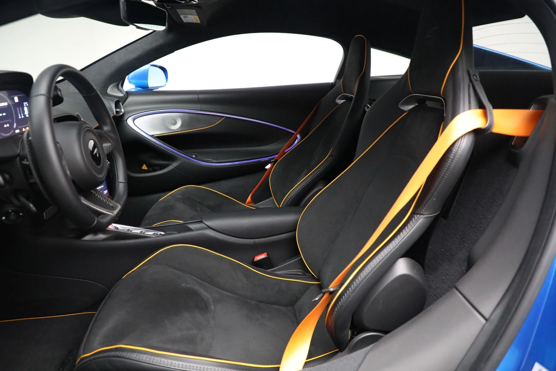 mph021_1330715098_Used_2024_Mc_Laren_Artura_Vision_cf696eb51a